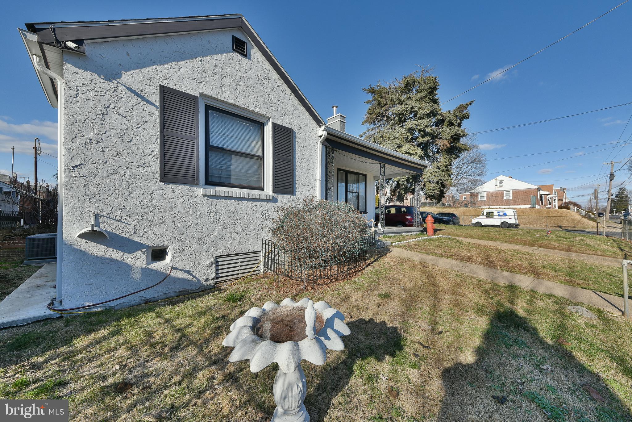 7528-32 LORETTO AVENUE