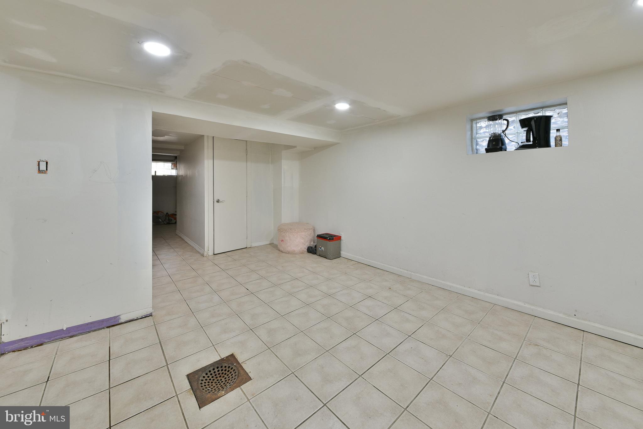 RHAWNHURST - Residential