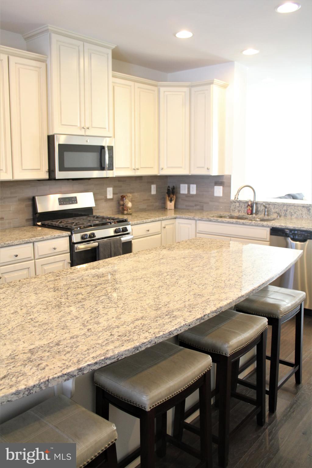 MAGNESS MILL - Residential