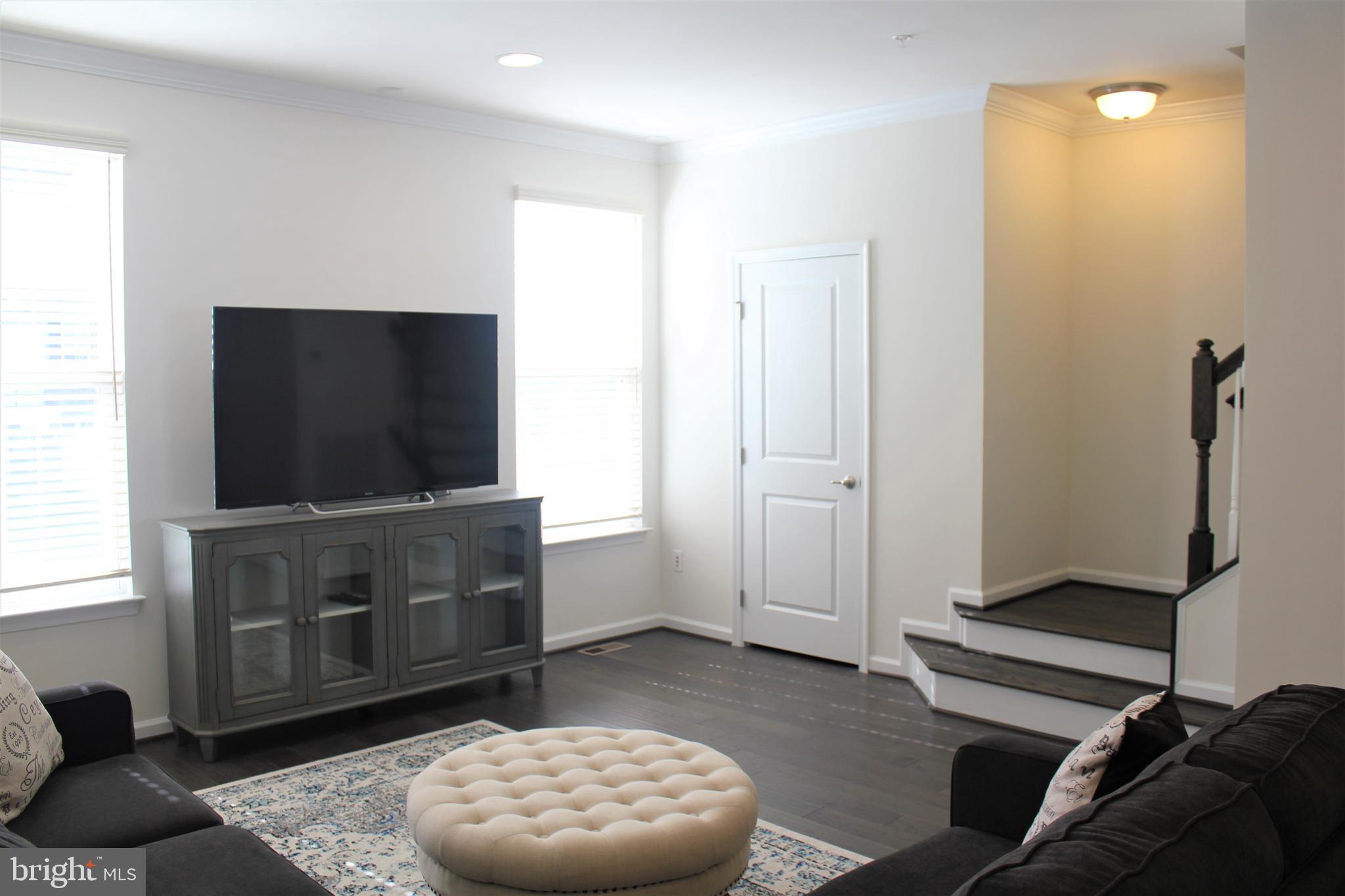 MAGNESS MILL - Residential