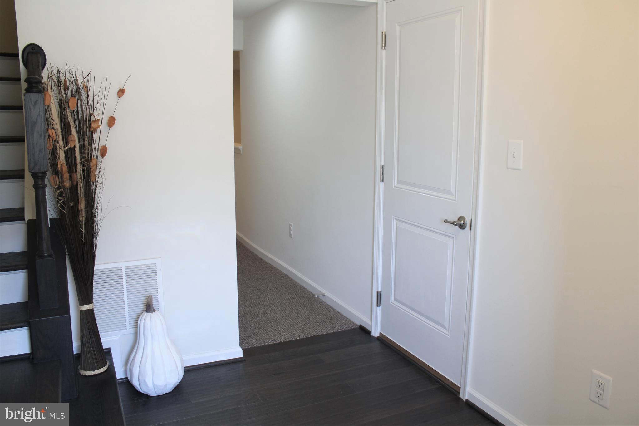 MAGNESS MILL - Residential