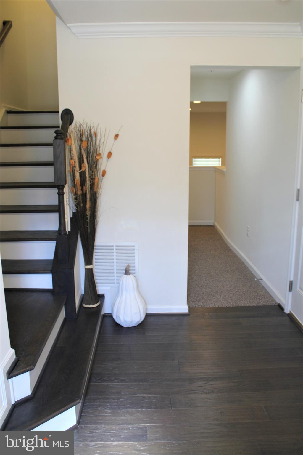 MAGNESS MILL - Residential