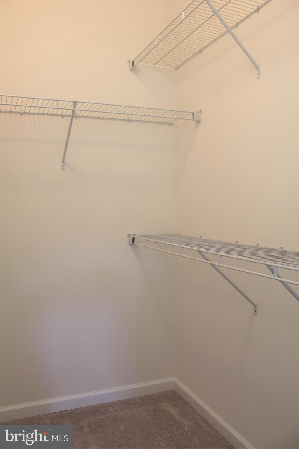 MAGNESS MILL - Residential