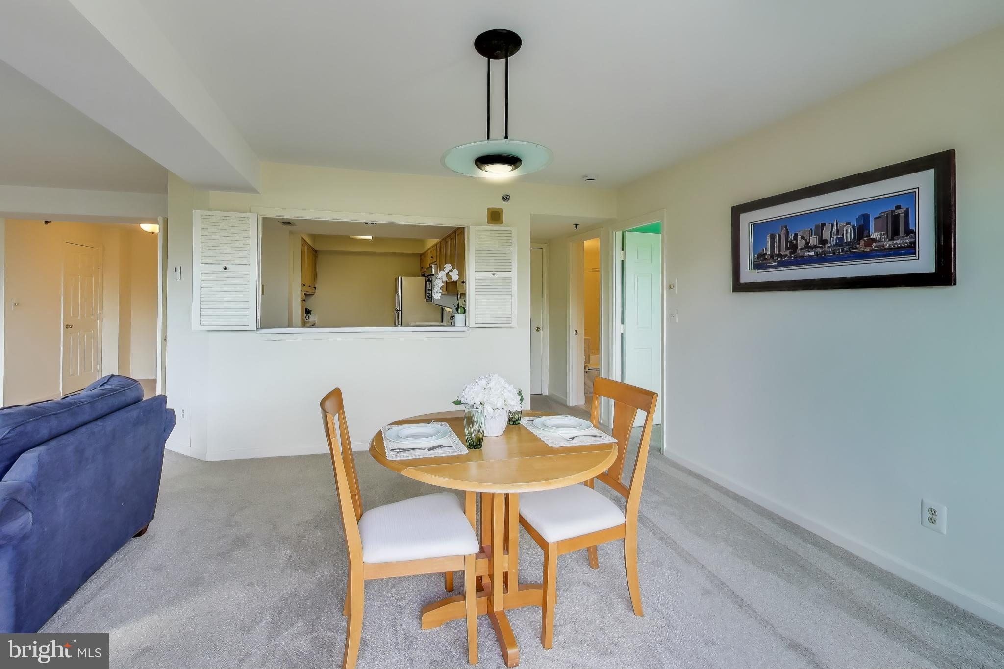 WHITLEY PARK CONDOMINIUM - Residential