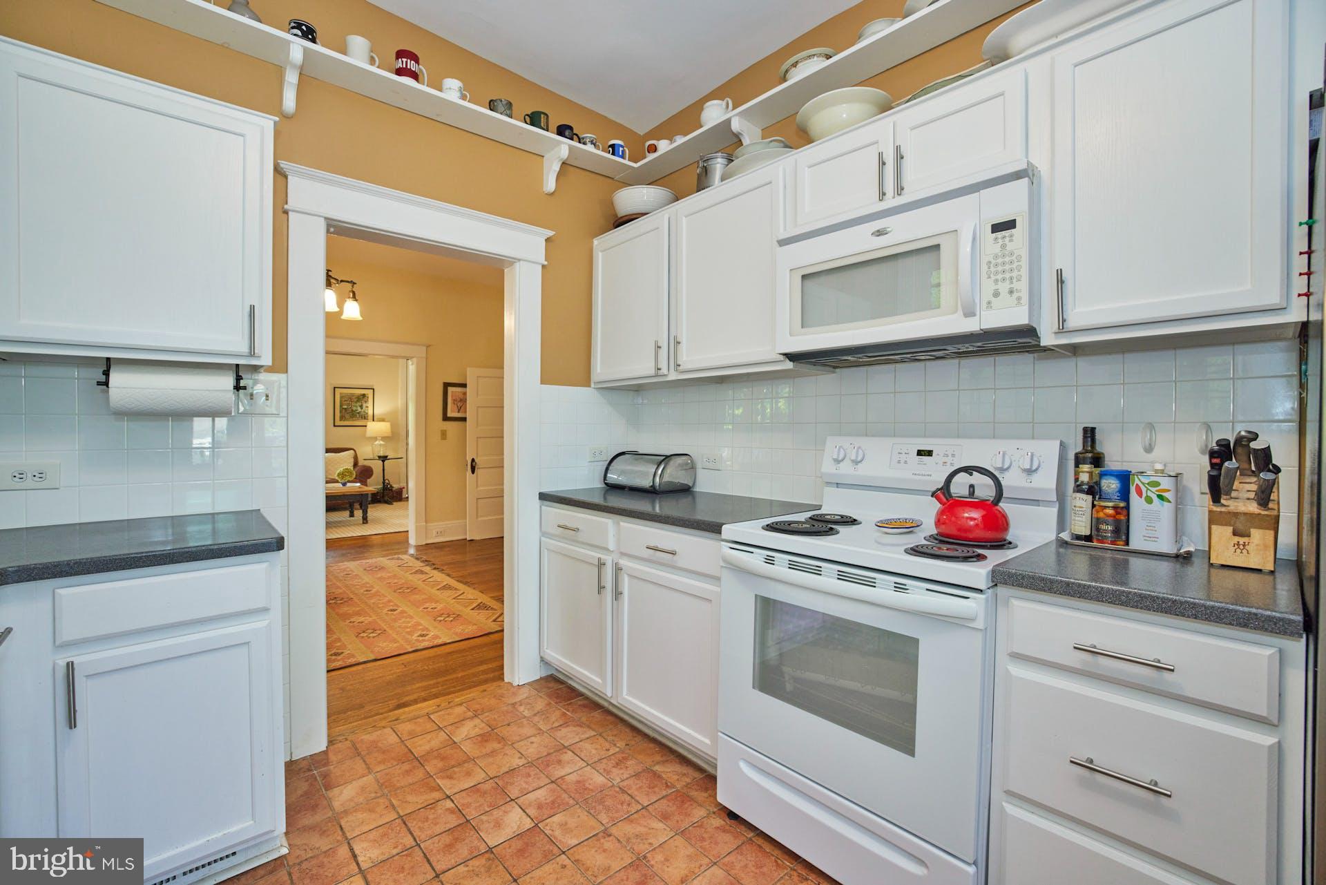 ROSEMONT PARK - Residential