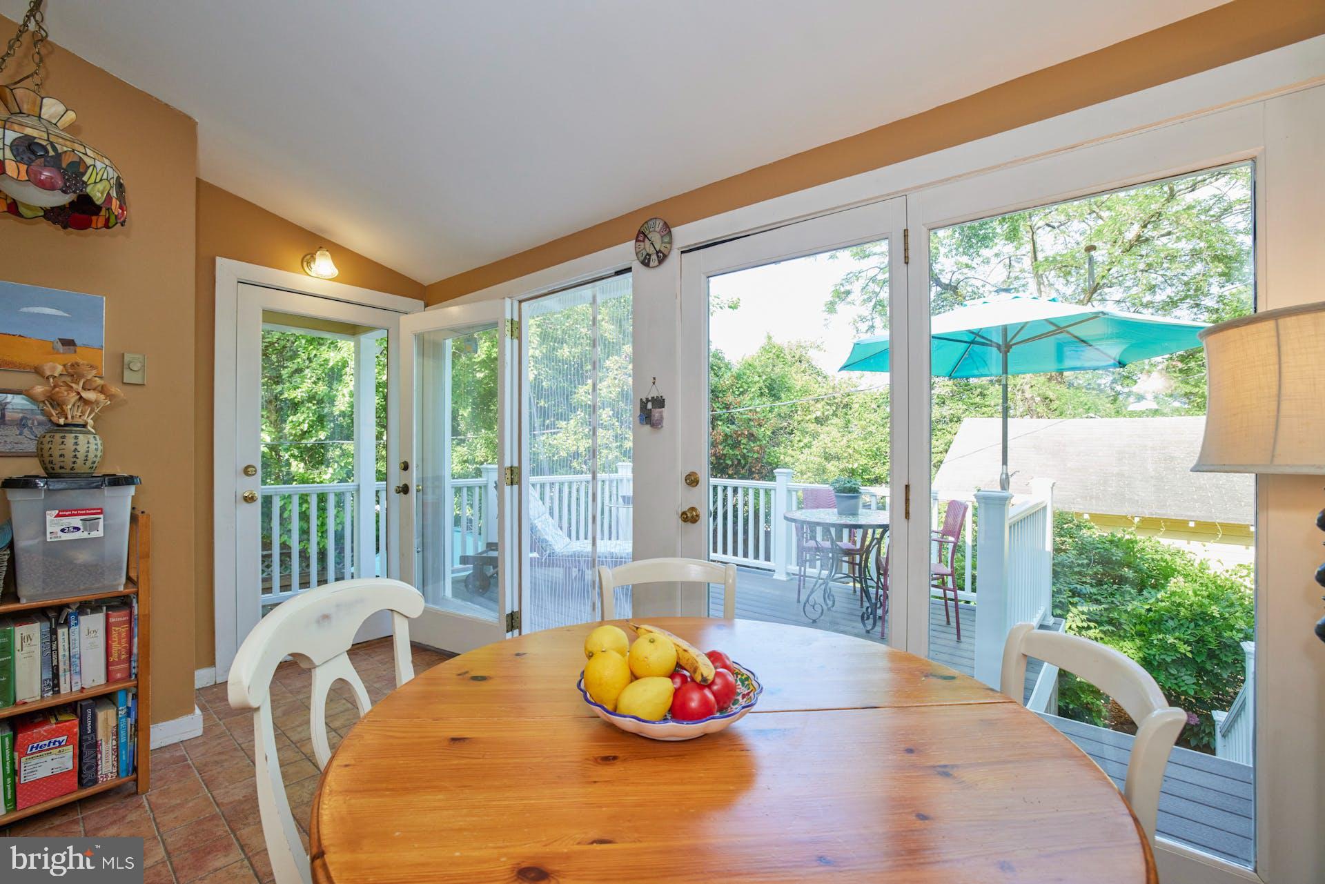 ROSEMONT PARK - Residential