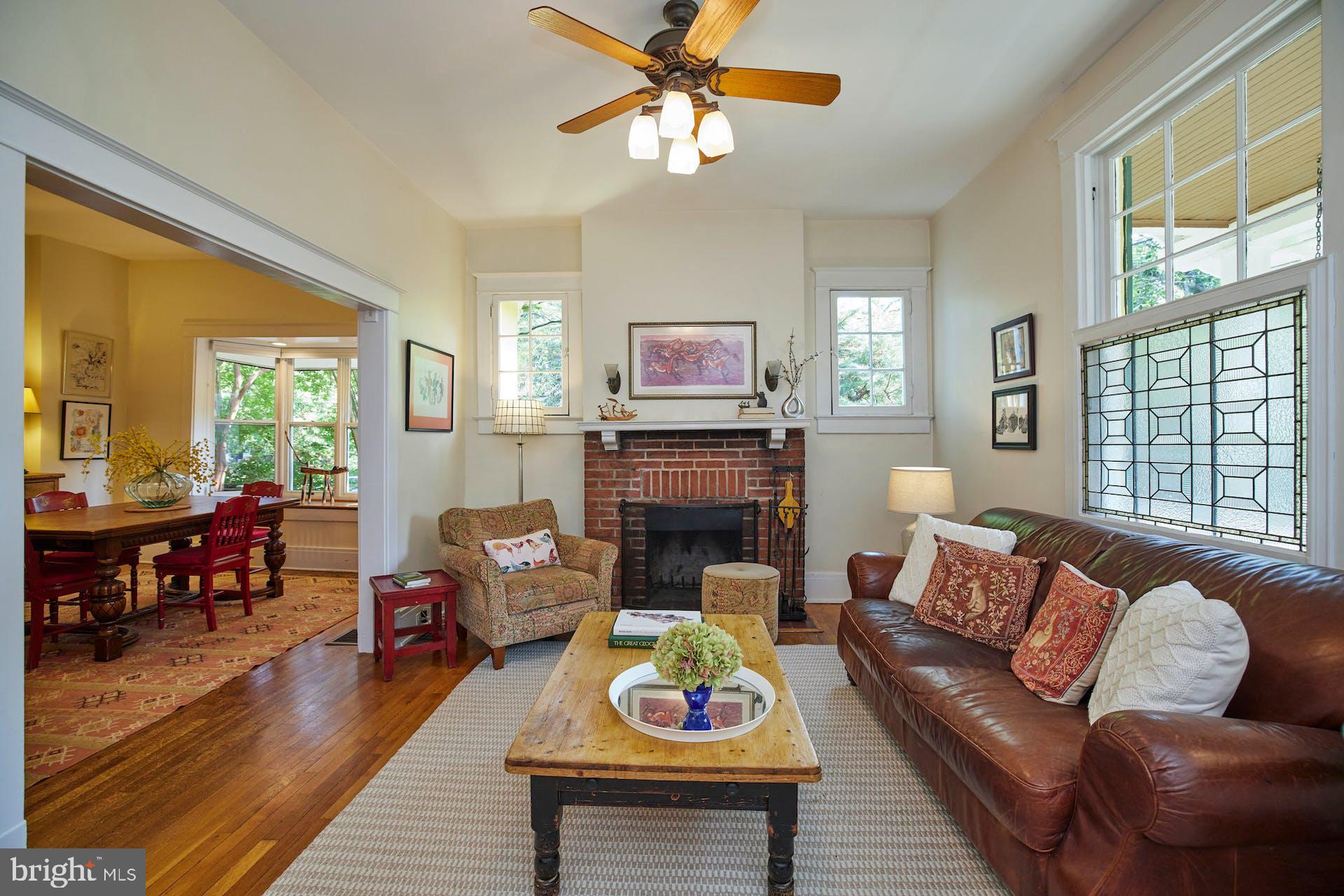 ROSEMONT PARK - Residential