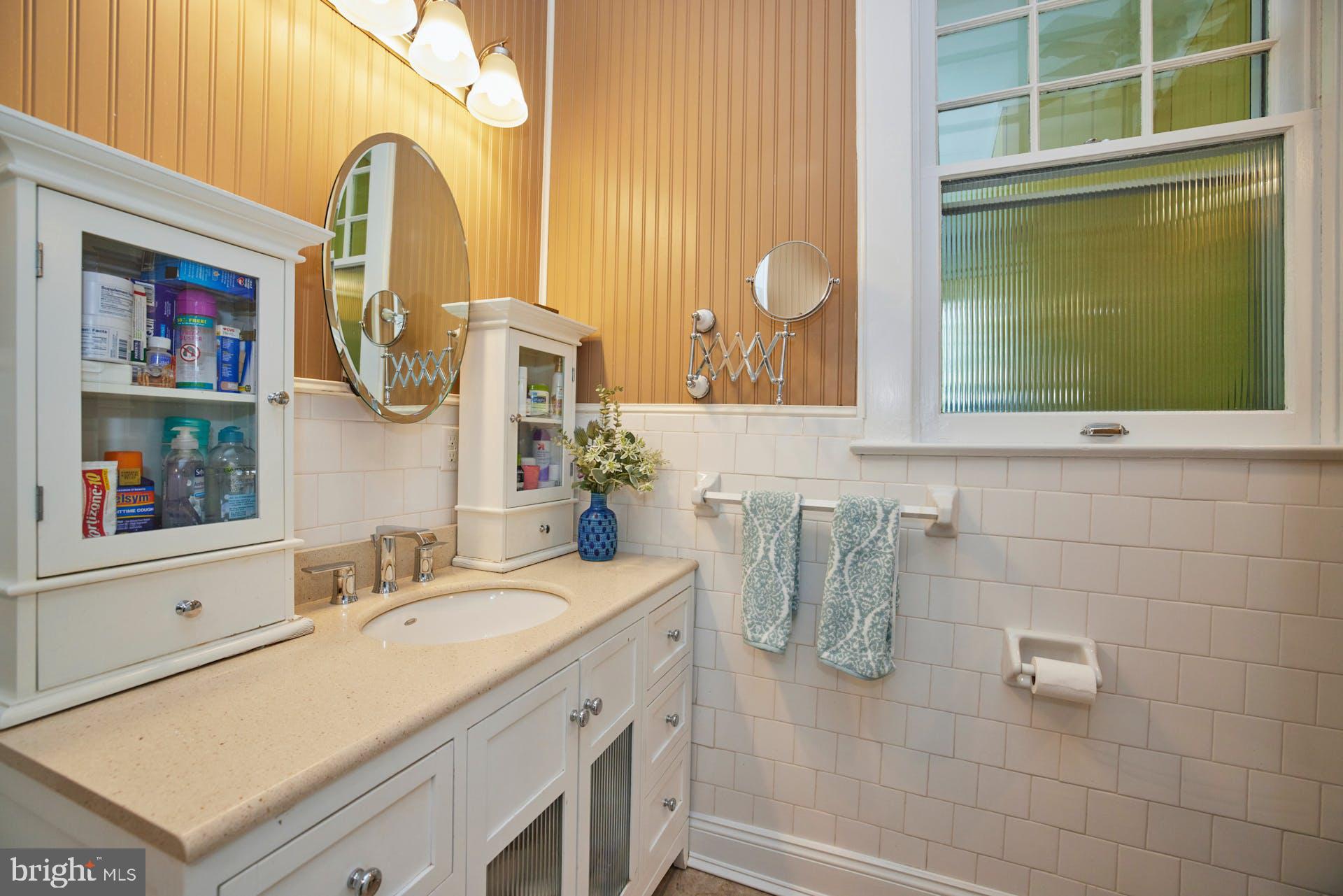 ROSEMONT PARK - Residential