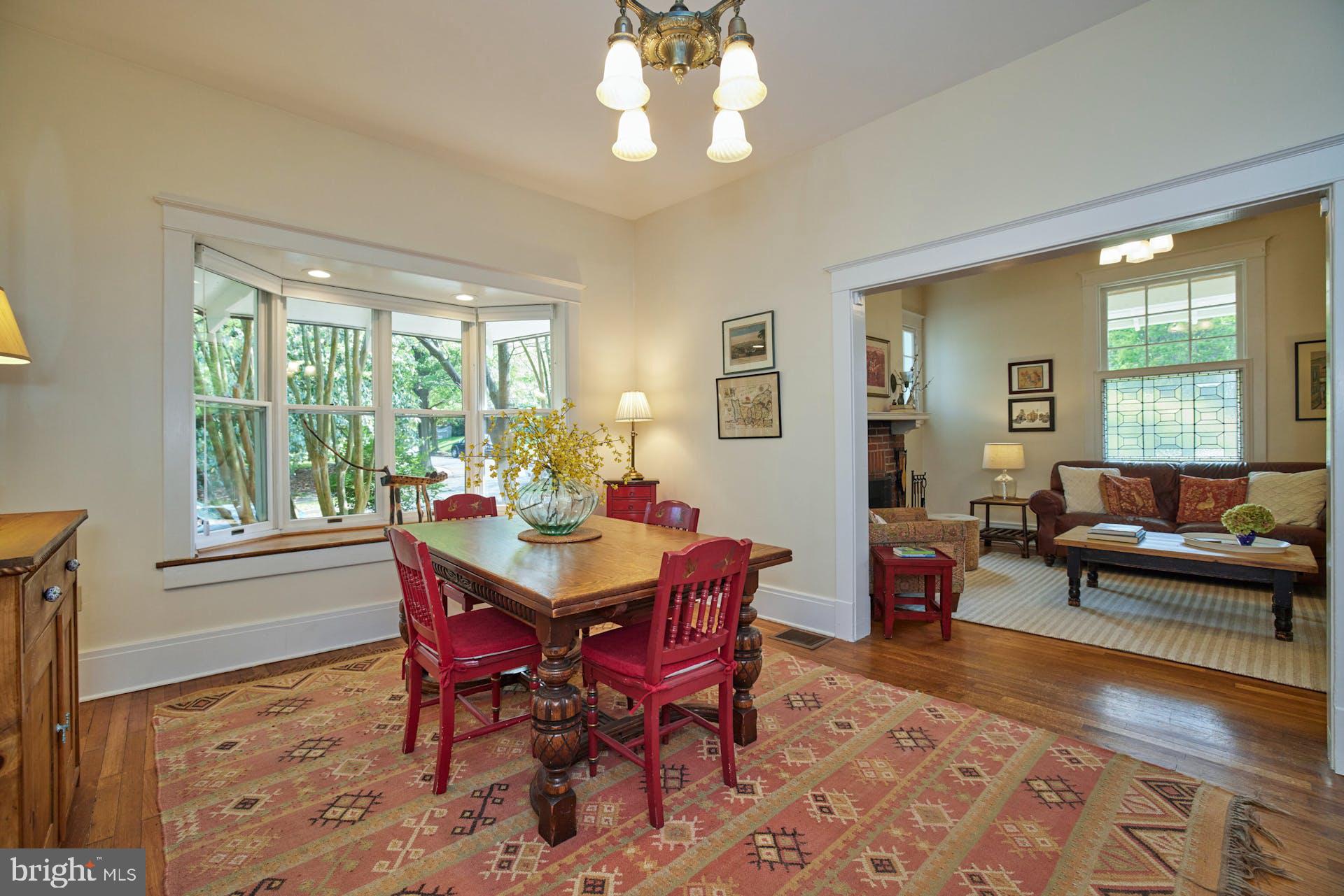 ROSEMONT PARK - Residential