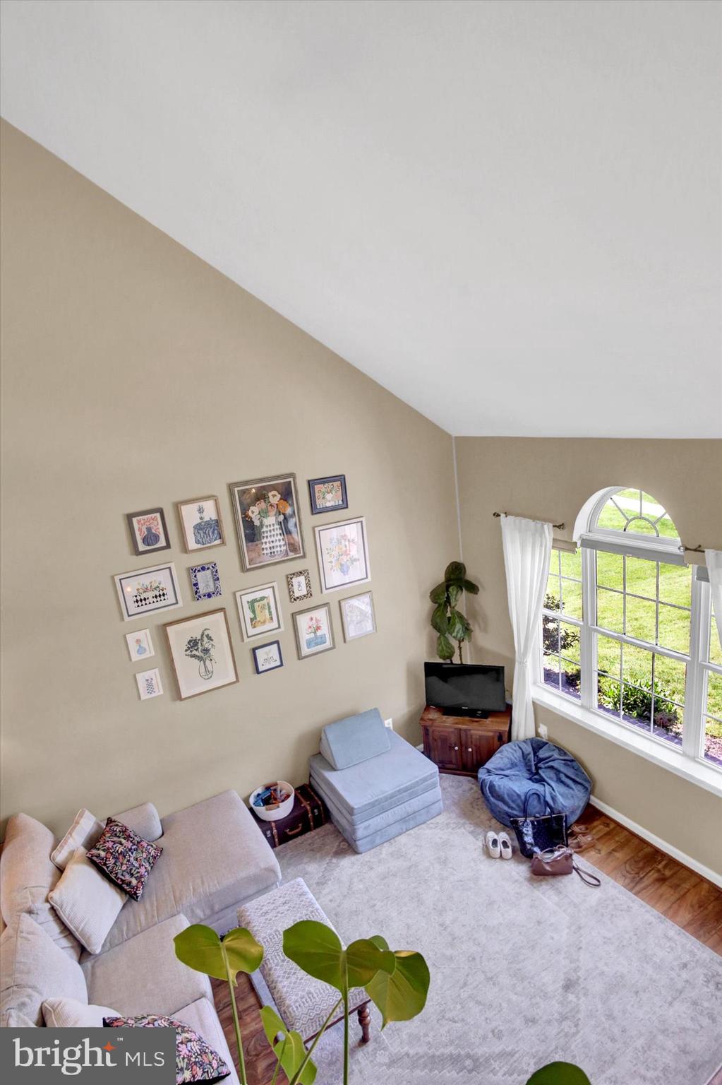 ORCHARD RUN - Residential