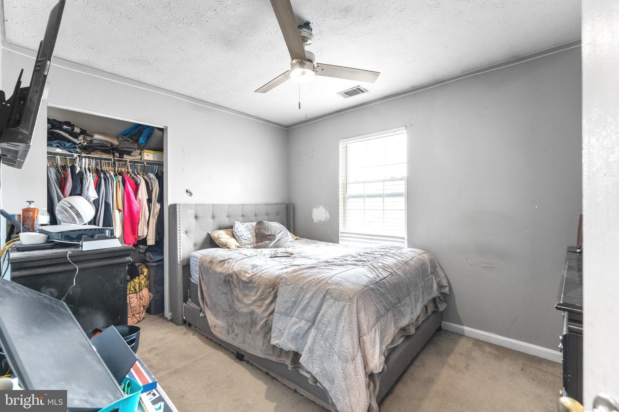 ROLLING MEADOWS - Residential