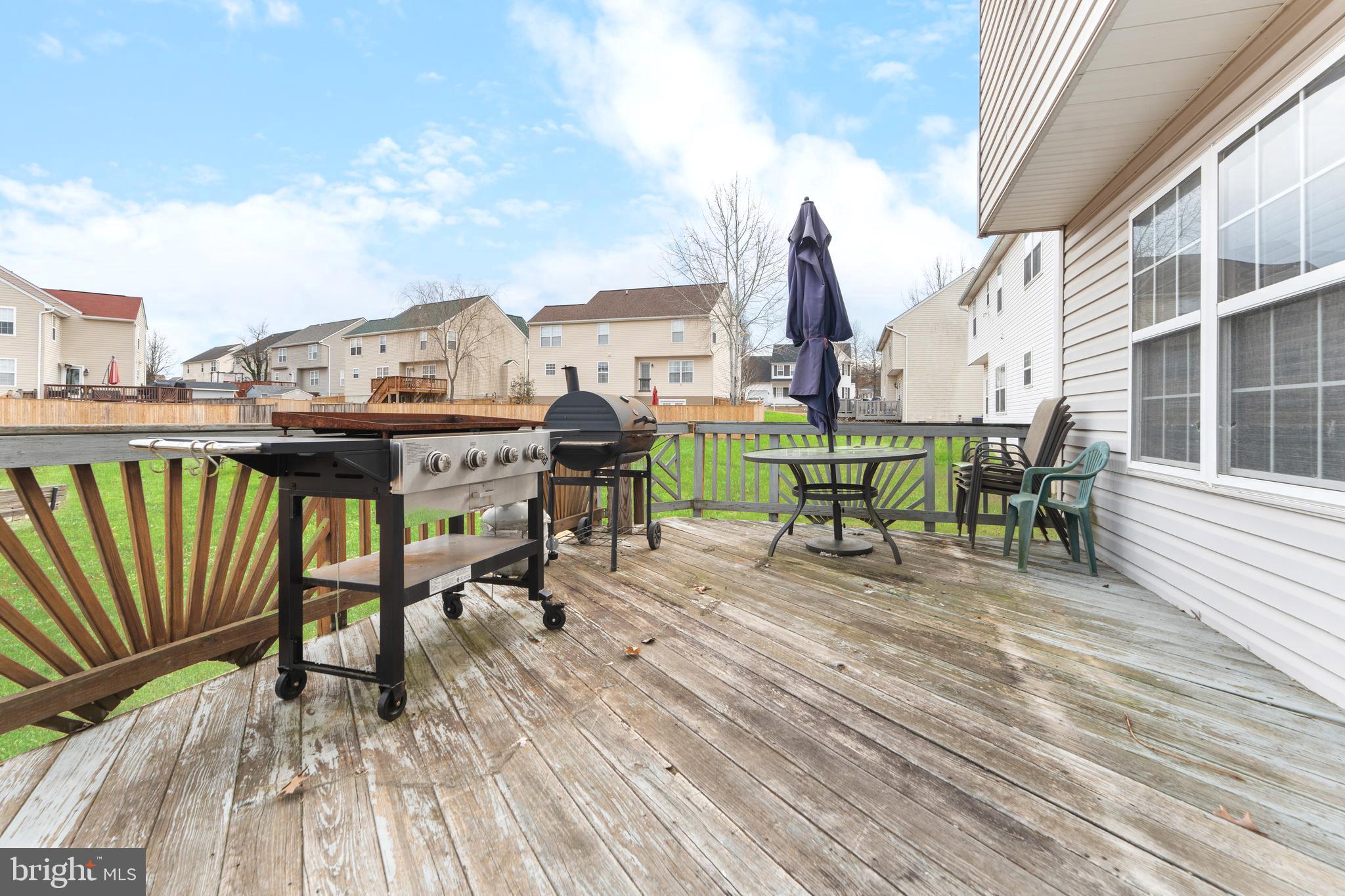 ROLLING MEADOWS - Residential