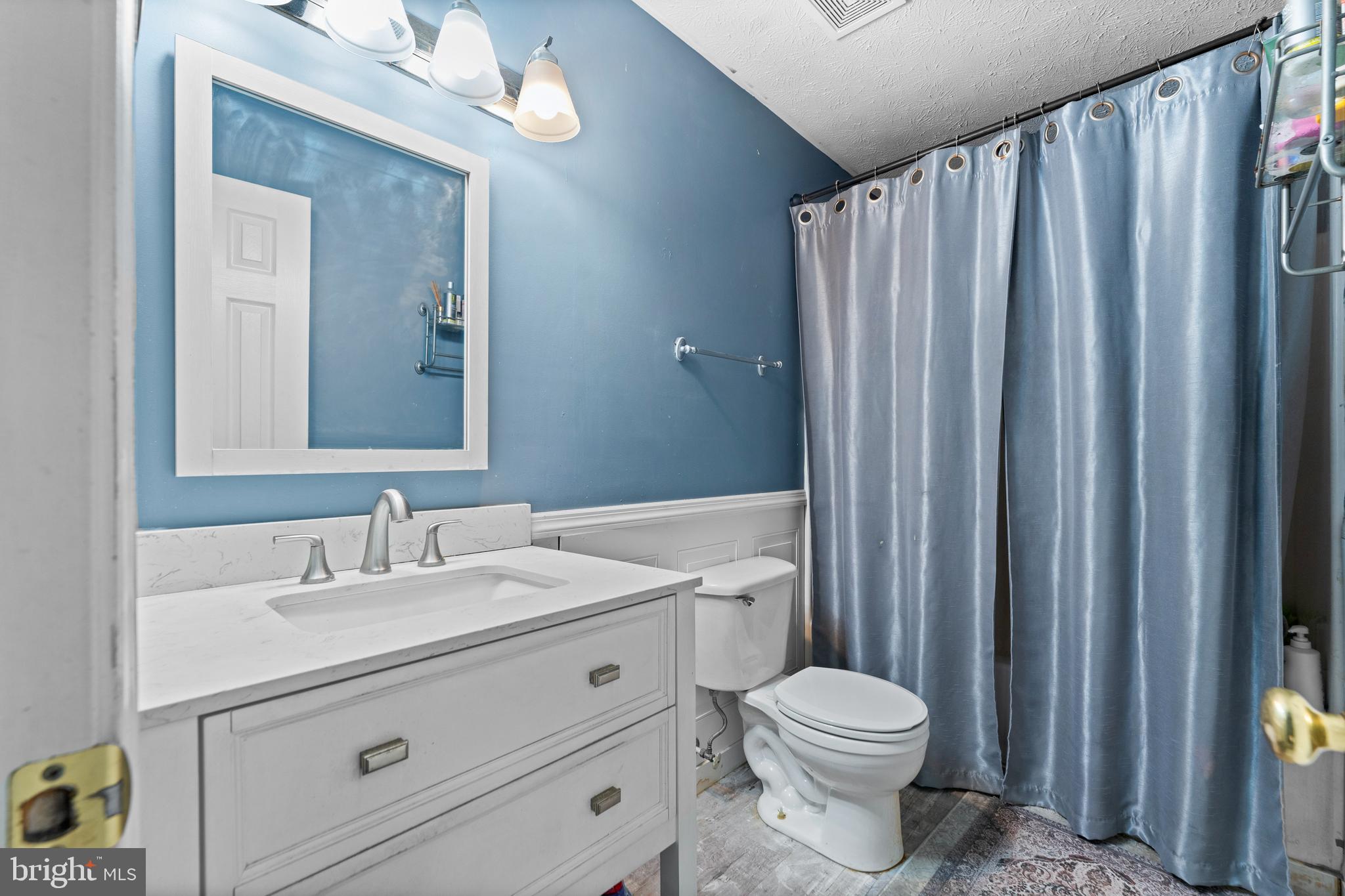 ROLLING MEADOWS - Residential