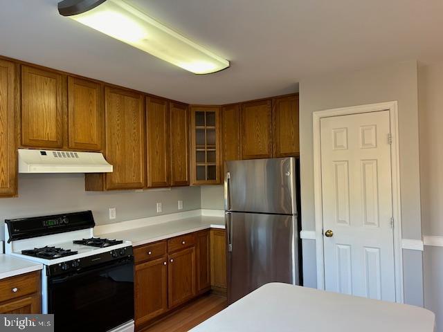 RIVER OAKS - Residential Lease