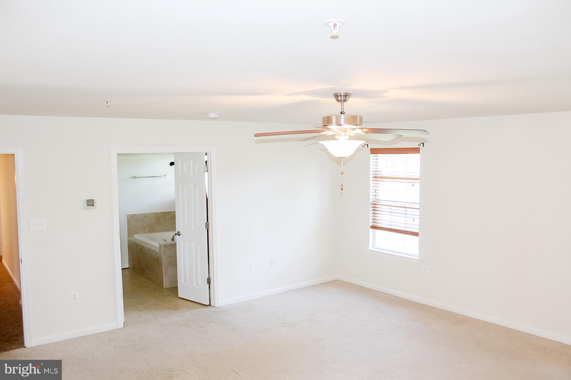 BEN OAKS - Residential