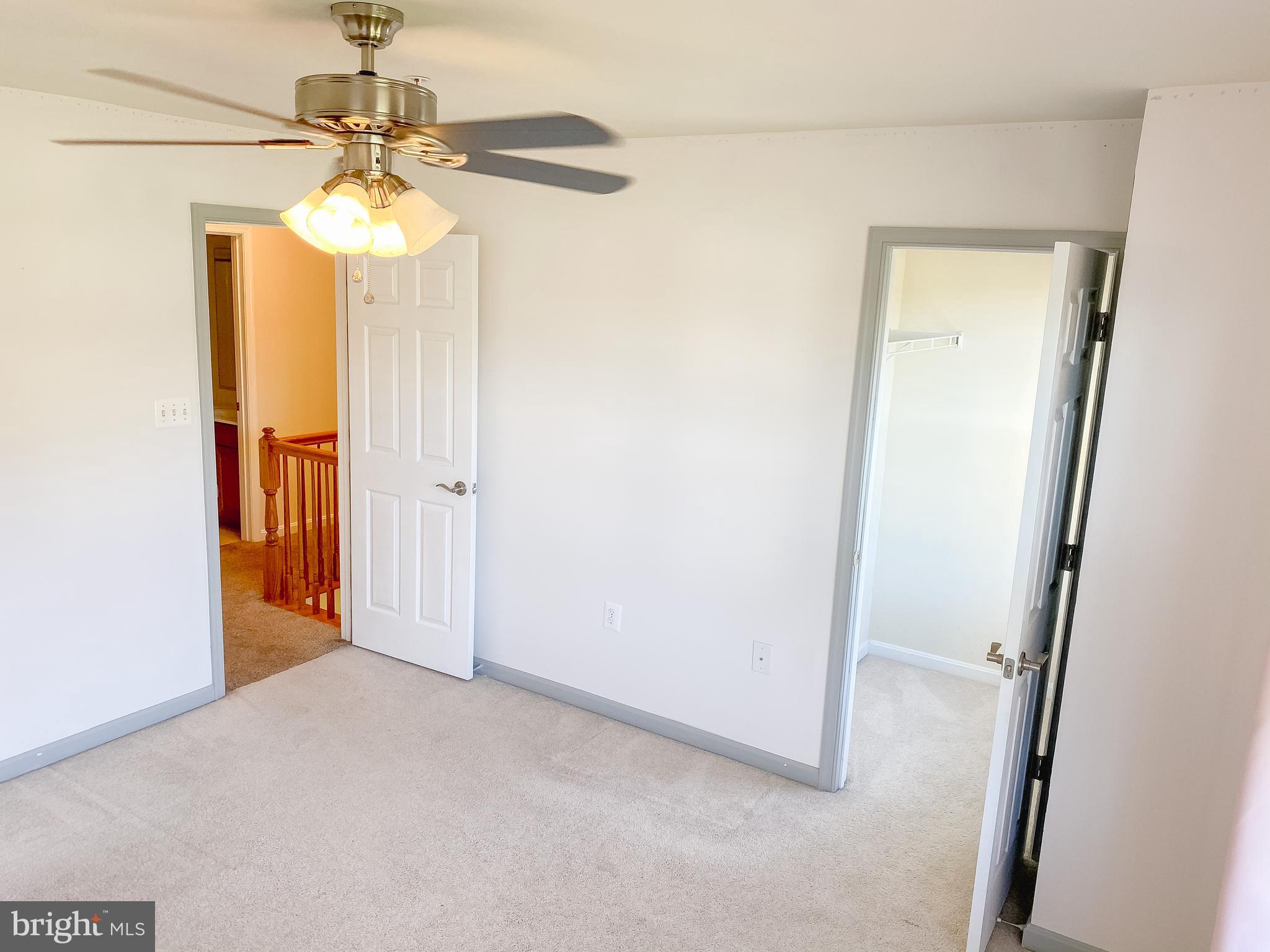 BEN OAKS - Residential