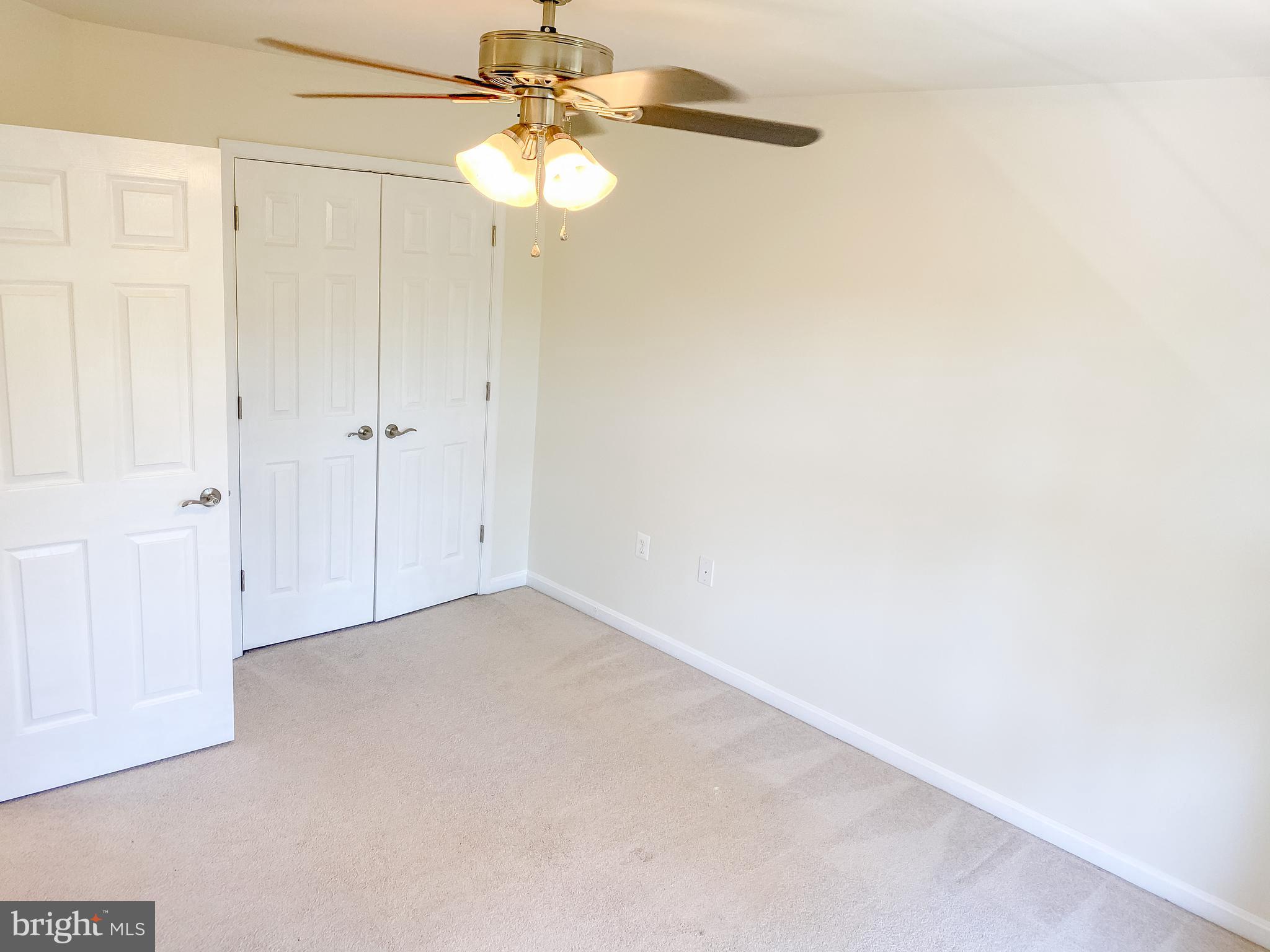 BEN OAKS - Residential