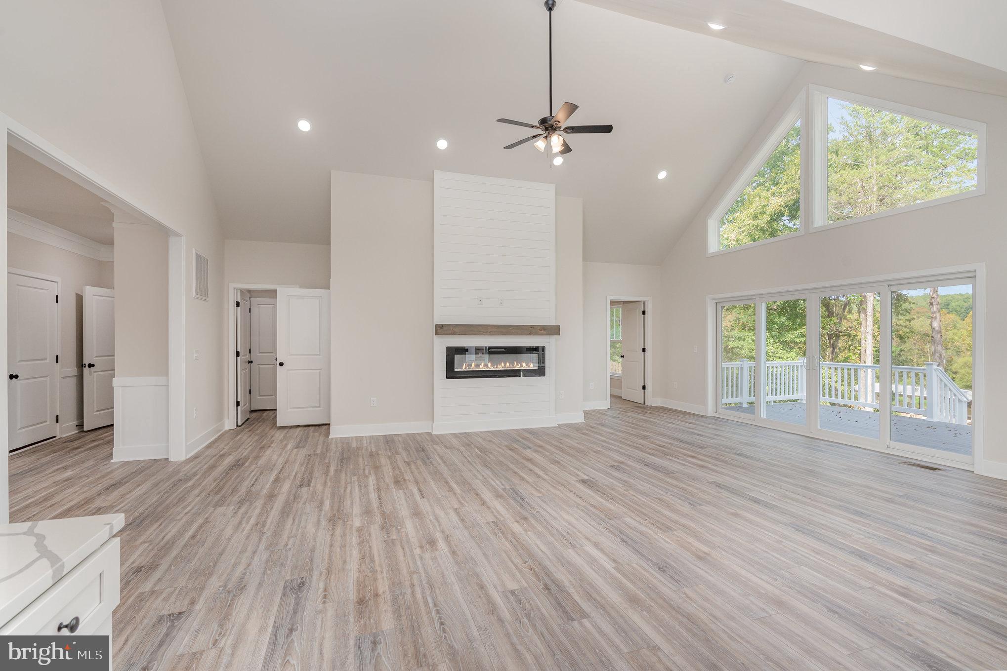 FRAZERS LANDING - Residential