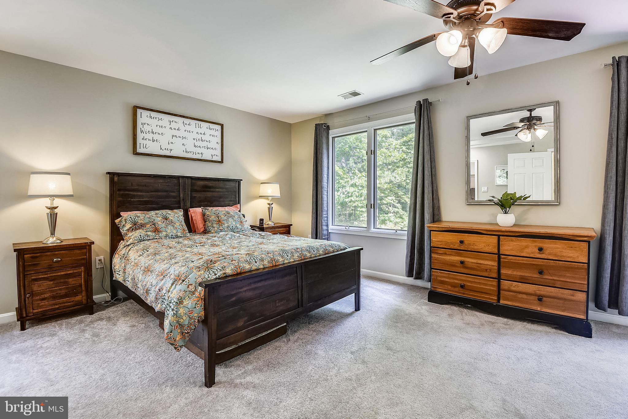 NEW ENGLAND ESTATES - Residential