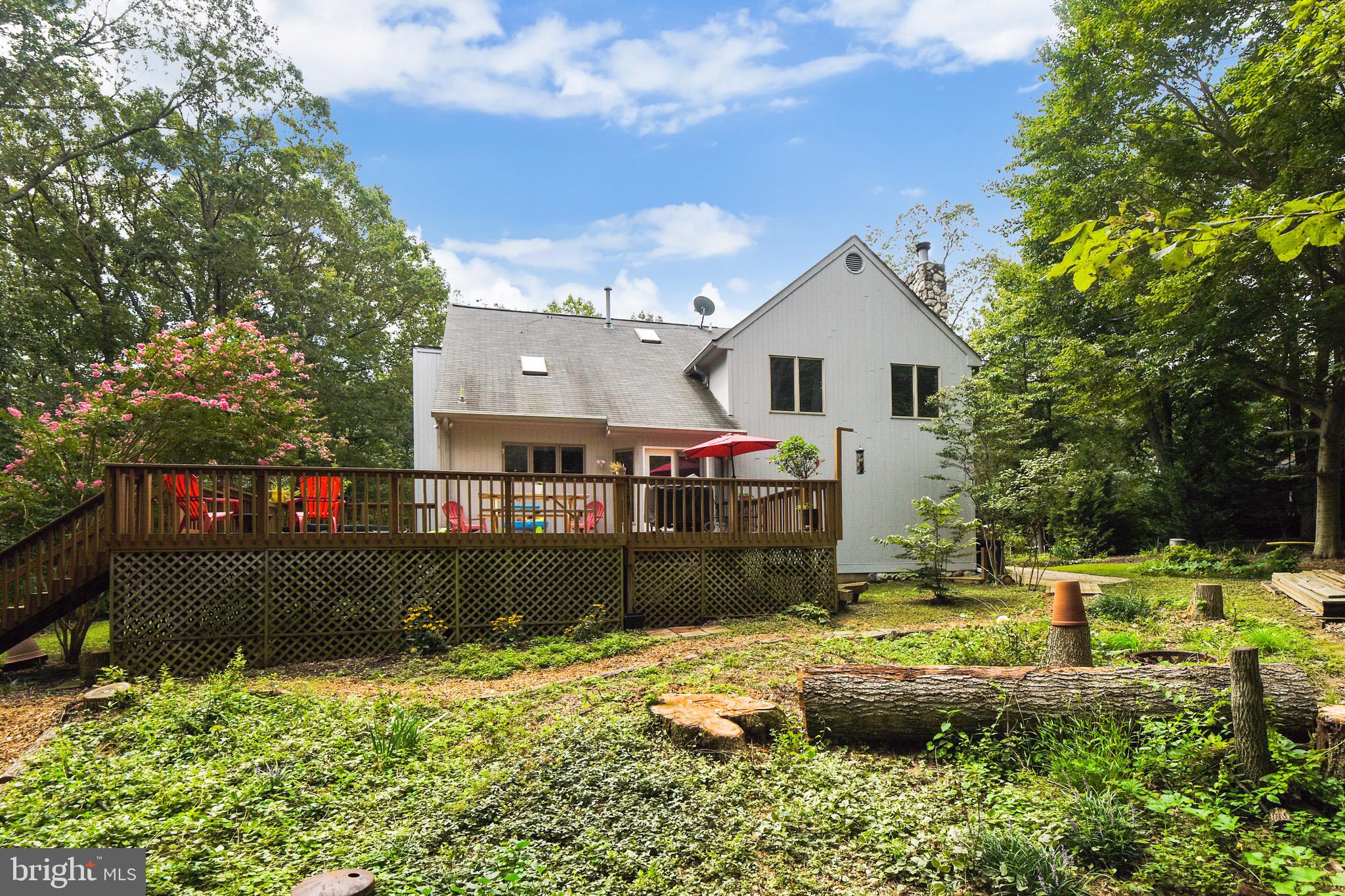 NEW ENGLAND ESTATES - Residential