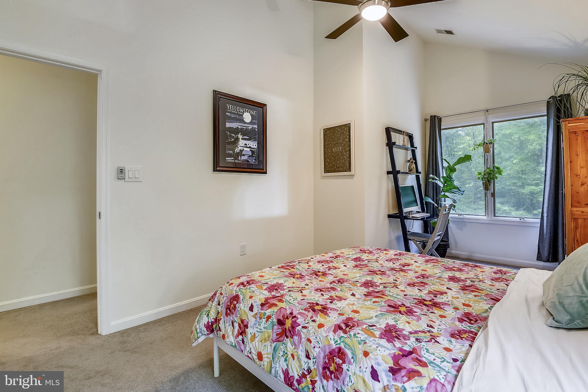 NEW ENGLAND ESTATES - Residential