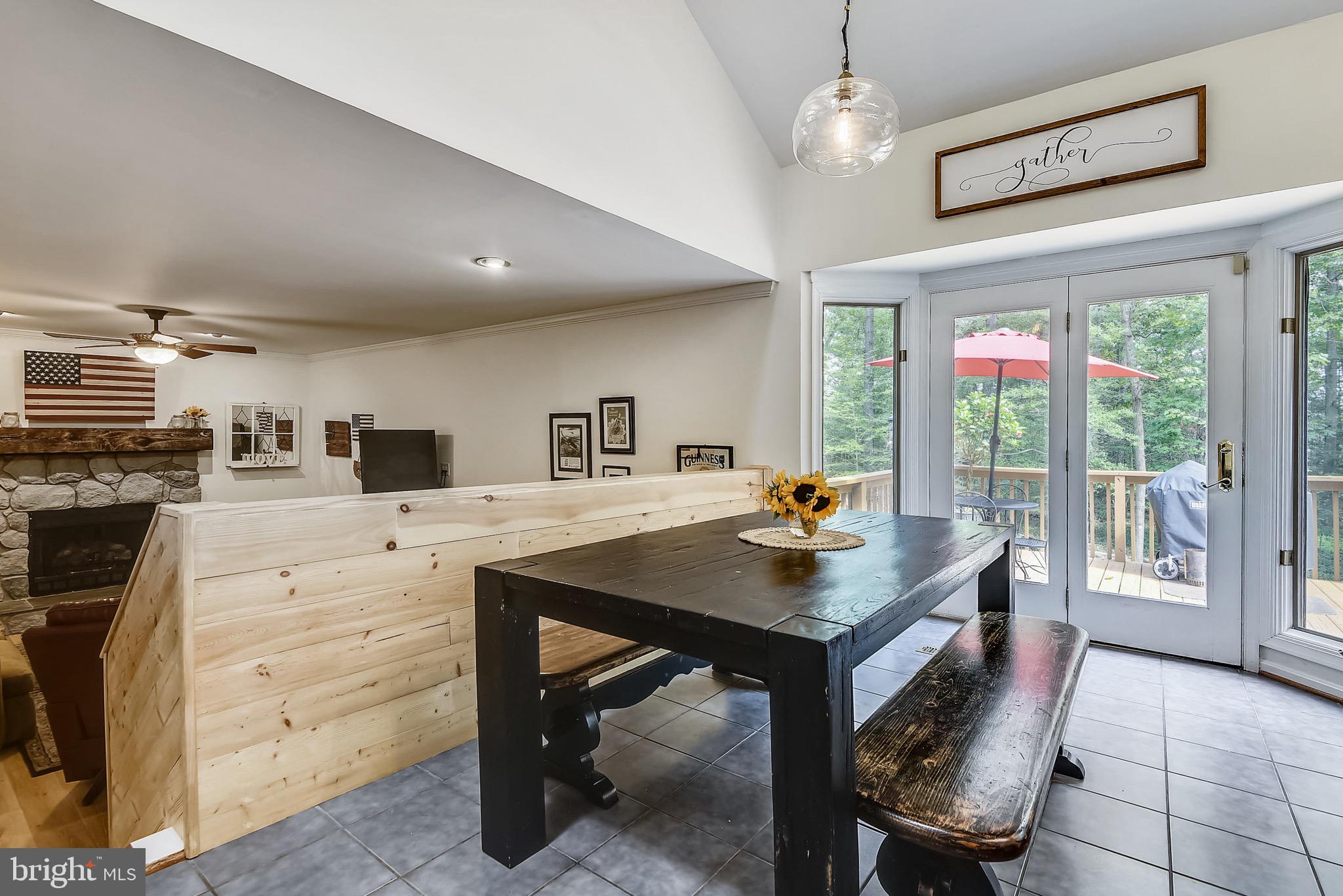 NEW ENGLAND ESTATES - Residential