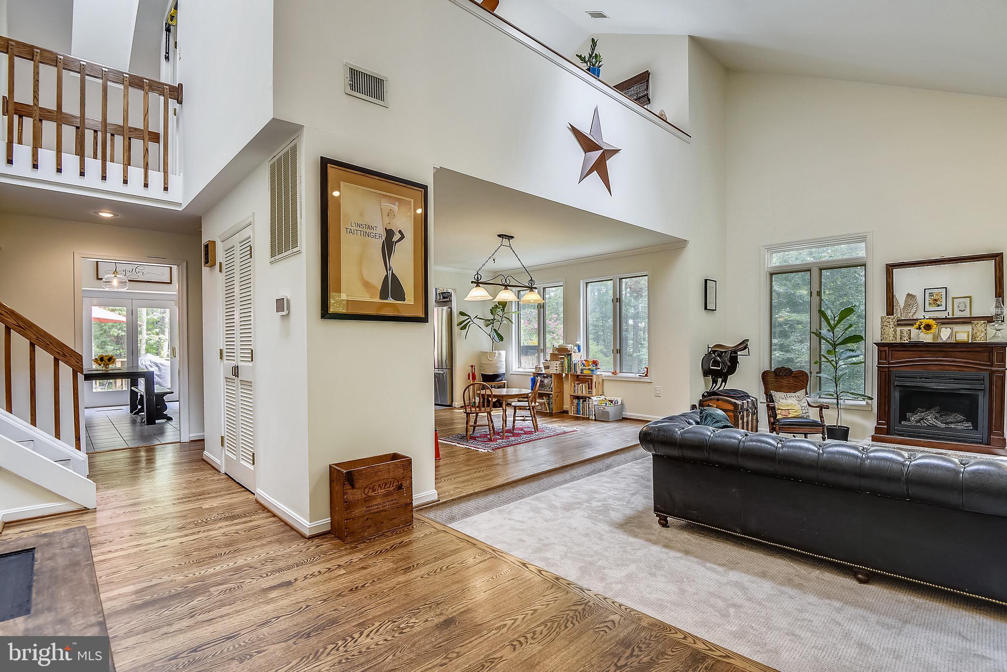 NEW ENGLAND ESTATES - Residential