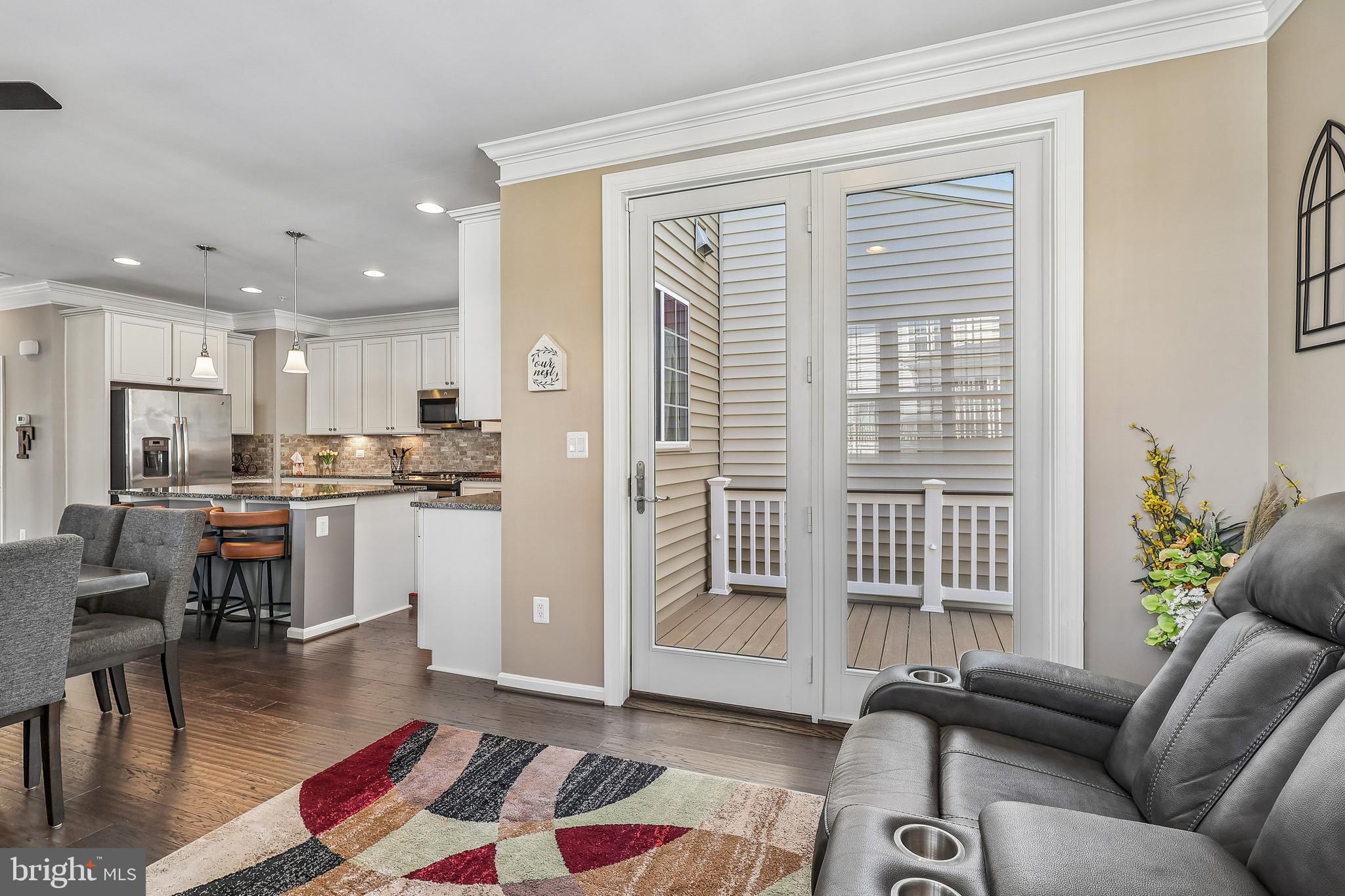 VILLAGGIO ENCLAVE - Residential