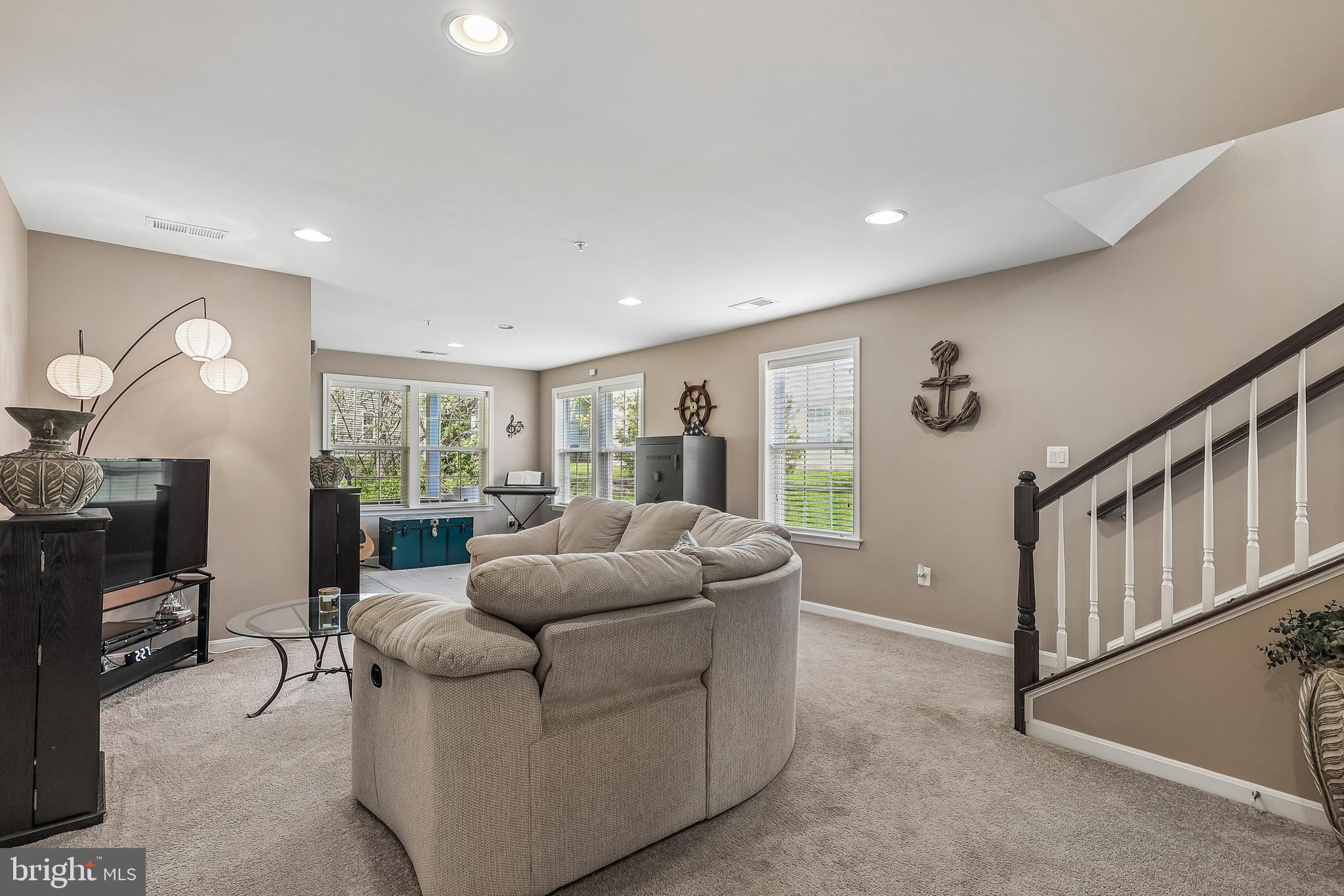 VILLAGGIO ENCLAVE - Residential