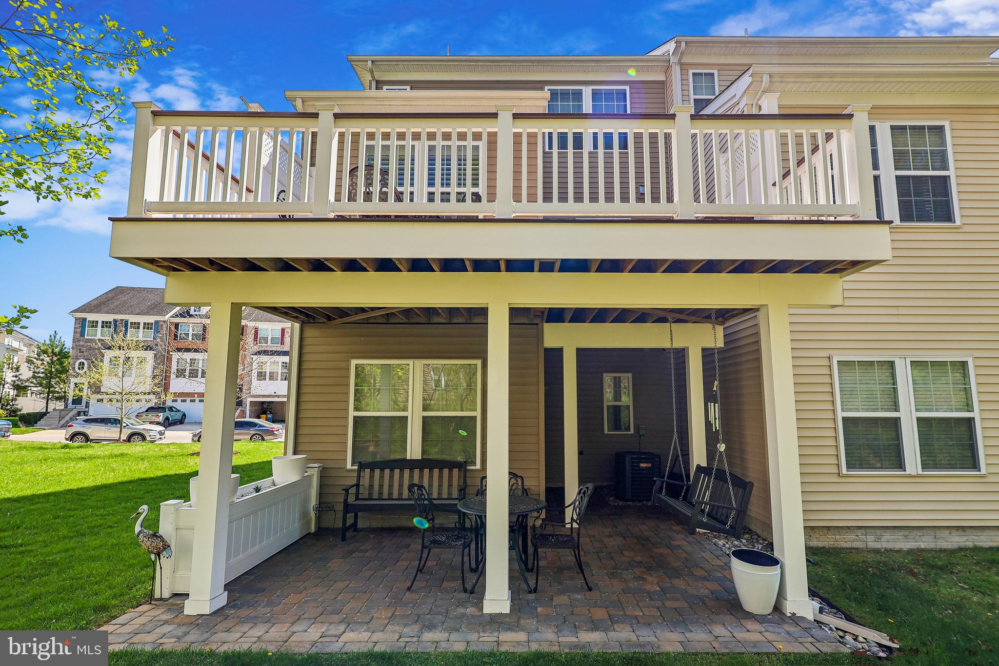 VILLAGGIO ENCLAVE - Residential