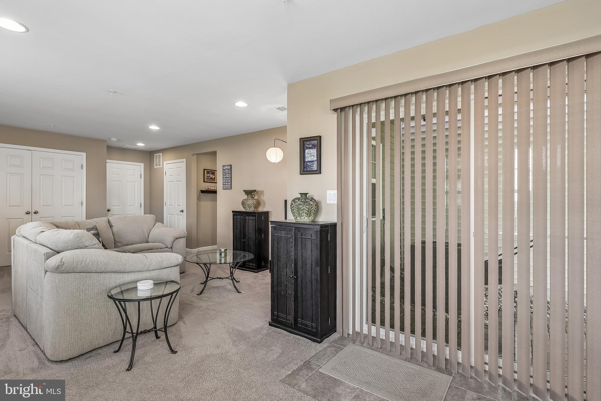 VILLAGGIO ENCLAVE - Residential