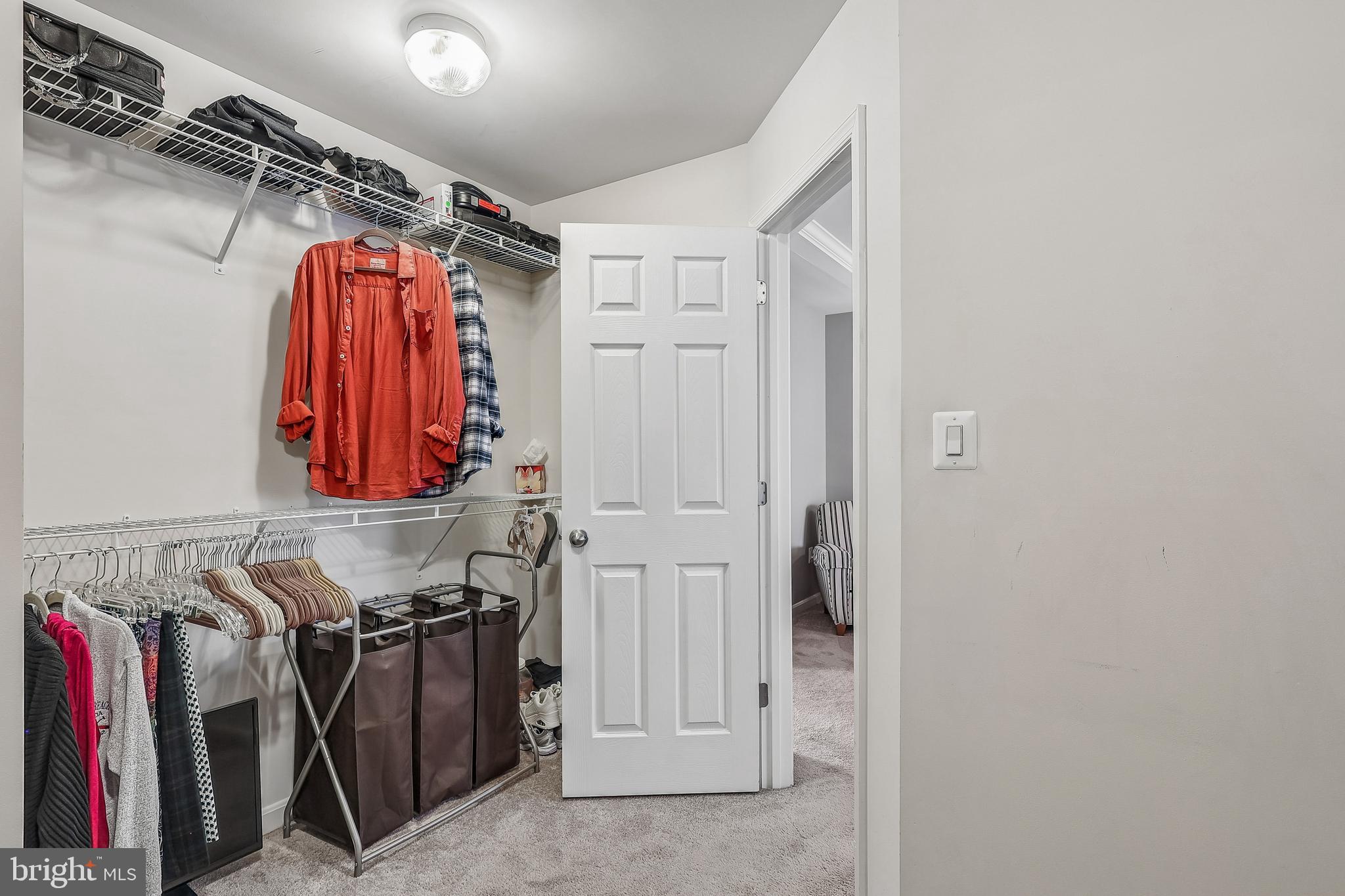 VILLAGGIO ENCLAVE - Residential