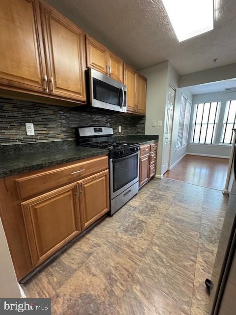 PINEY ORCHARD - Residential Lease