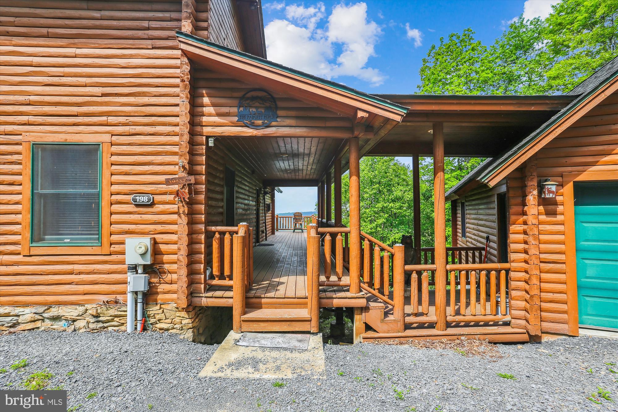 MOUNTAINSIDE - Residential