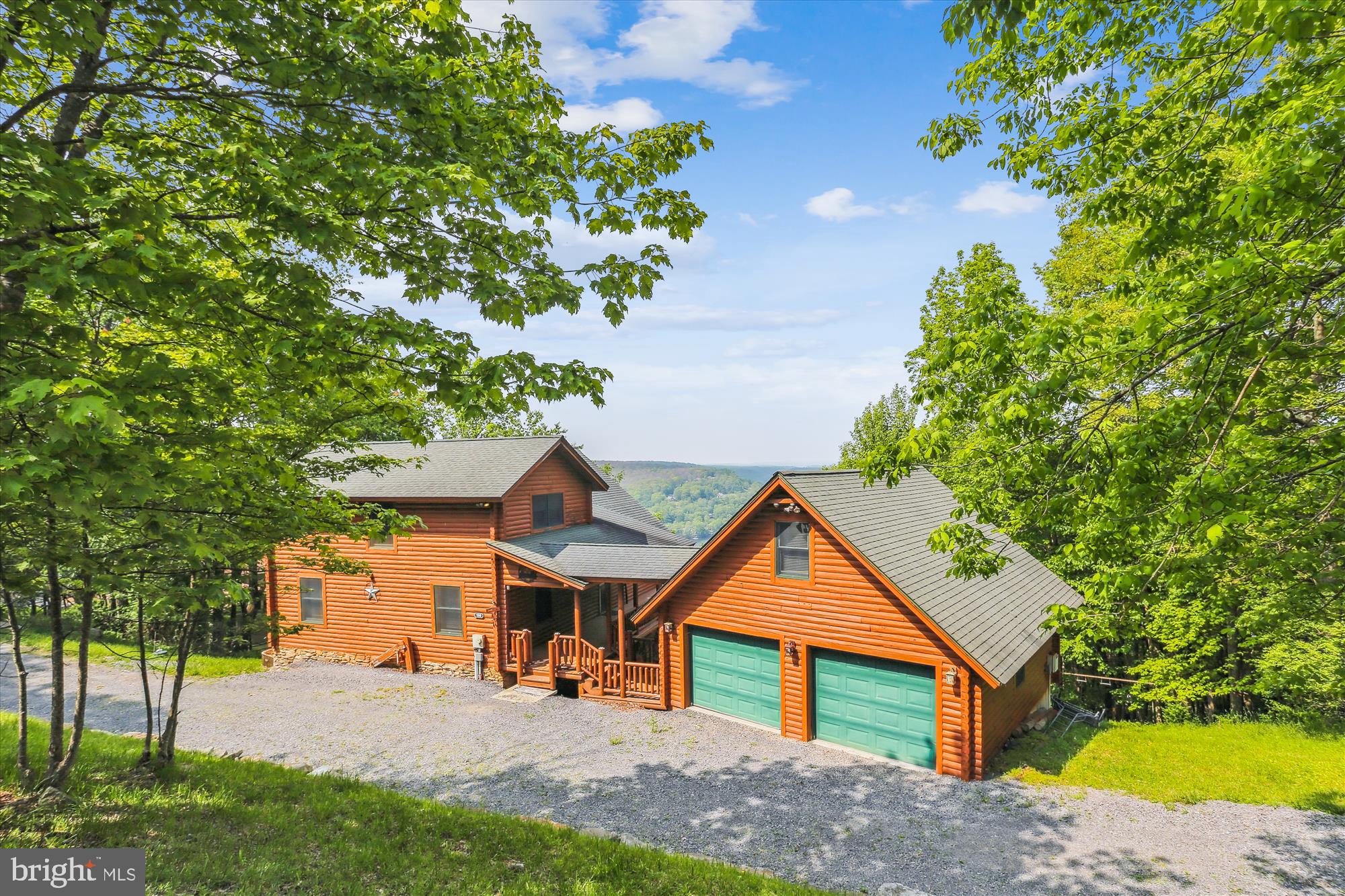 MOUNTAINSIDE - Residential