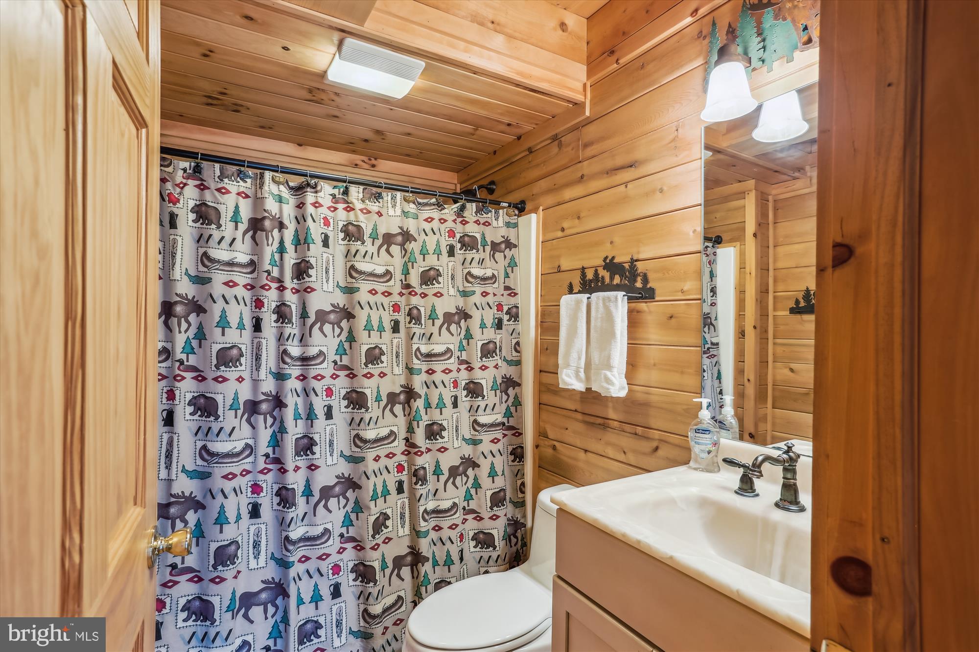 MOUNTAINSIDE - Residential