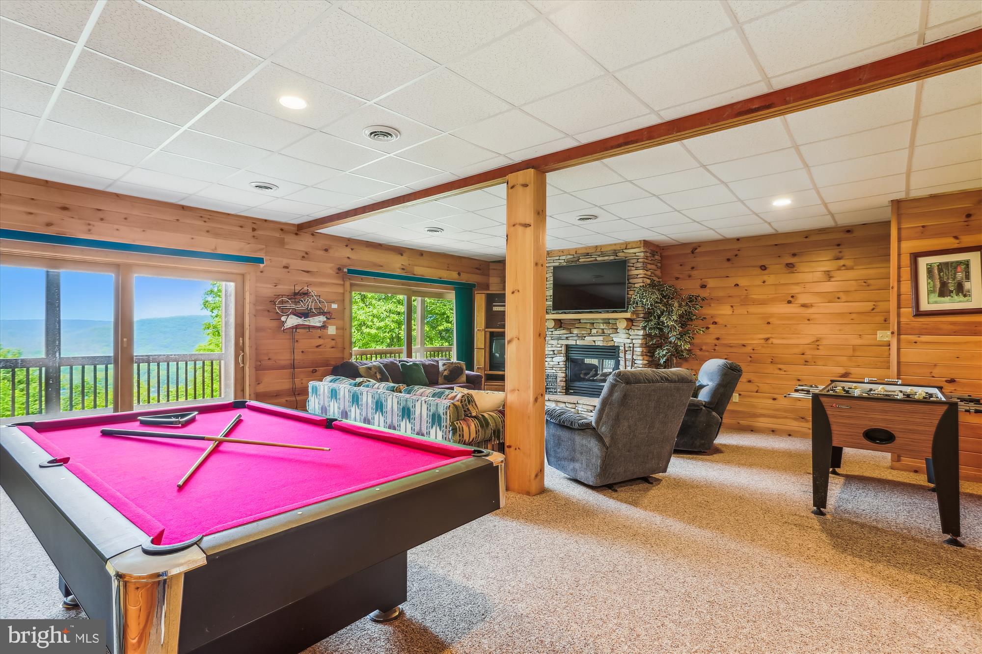 MOUNTAINSIDE - Residential