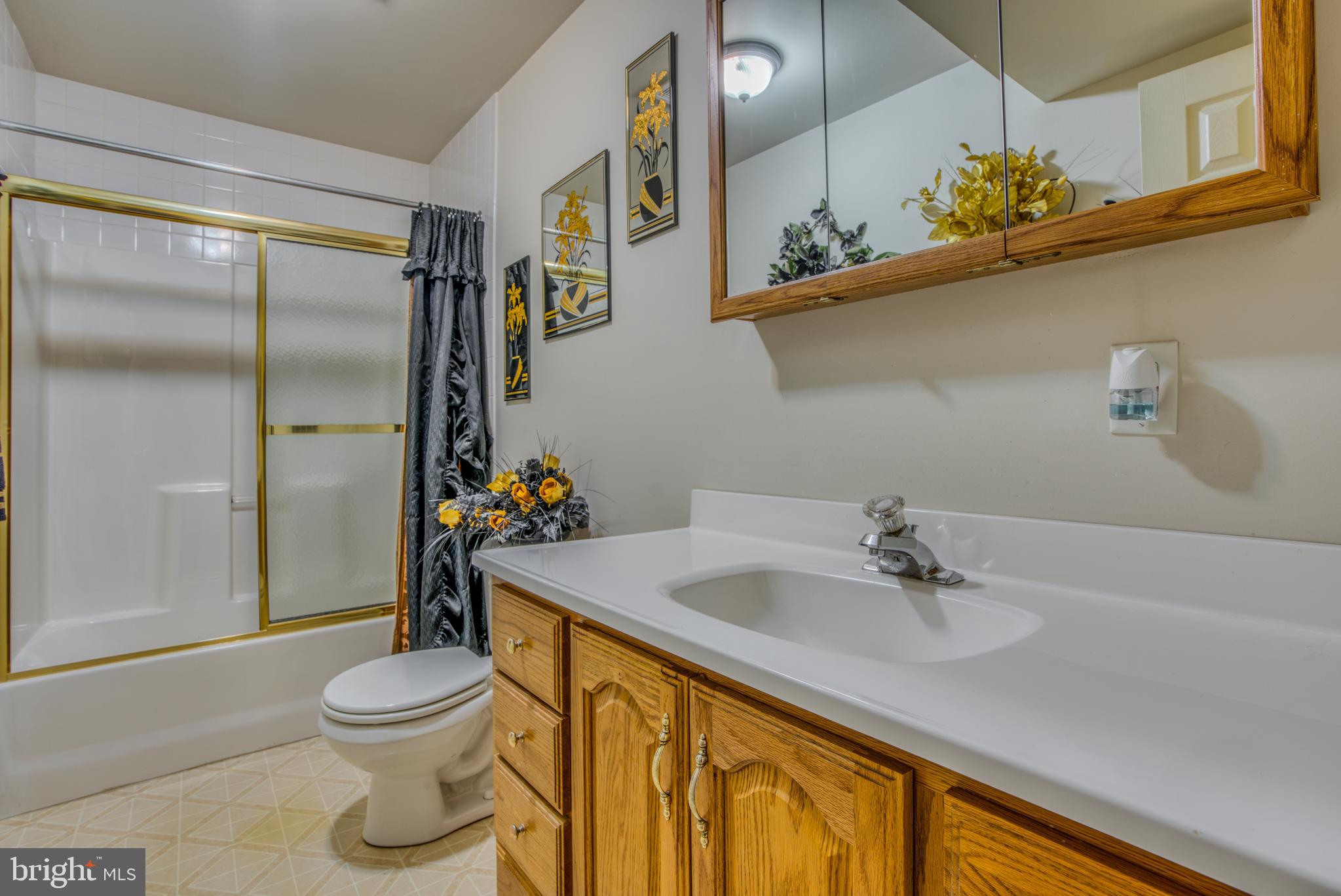 TWIN RIVER BEACH - Residential