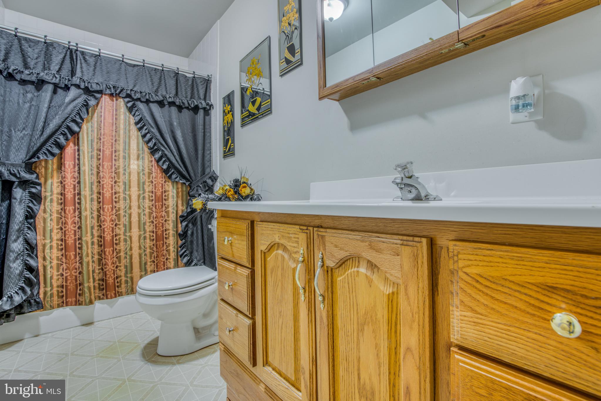 TWIN RIVER BEACH - Residential