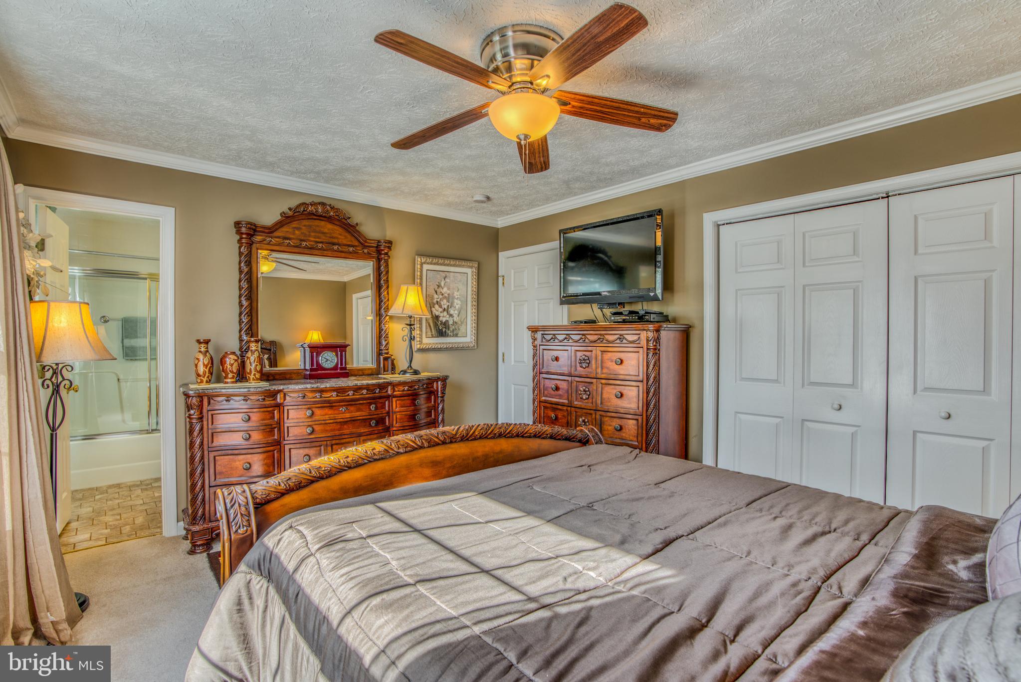 TWIN RIVER BEACH - Residential