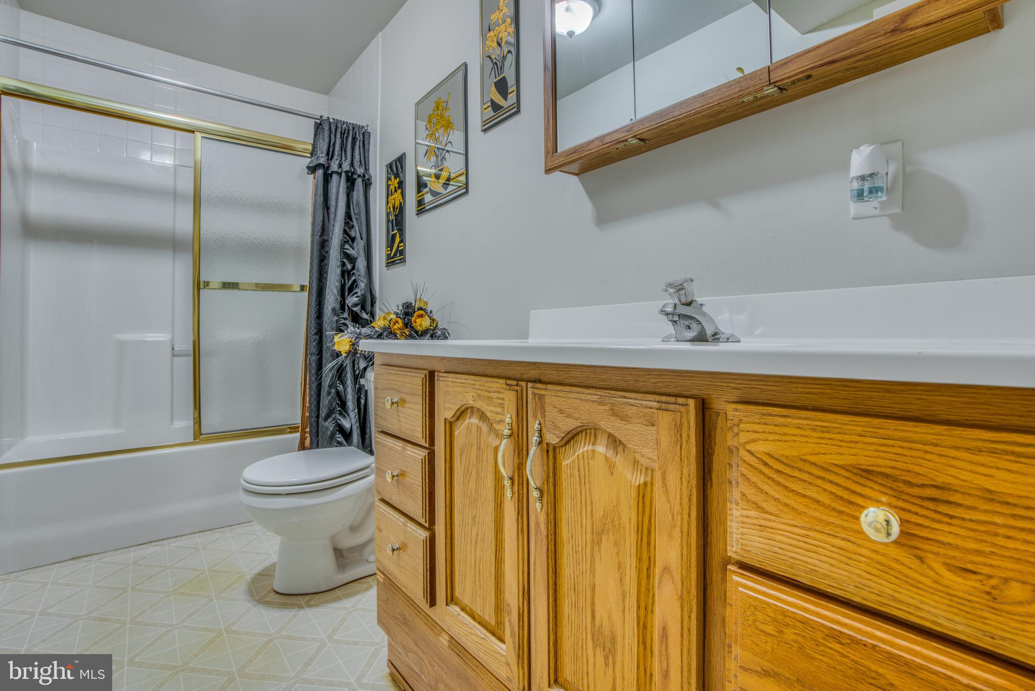 TWIN RIVER BEACH - Residential