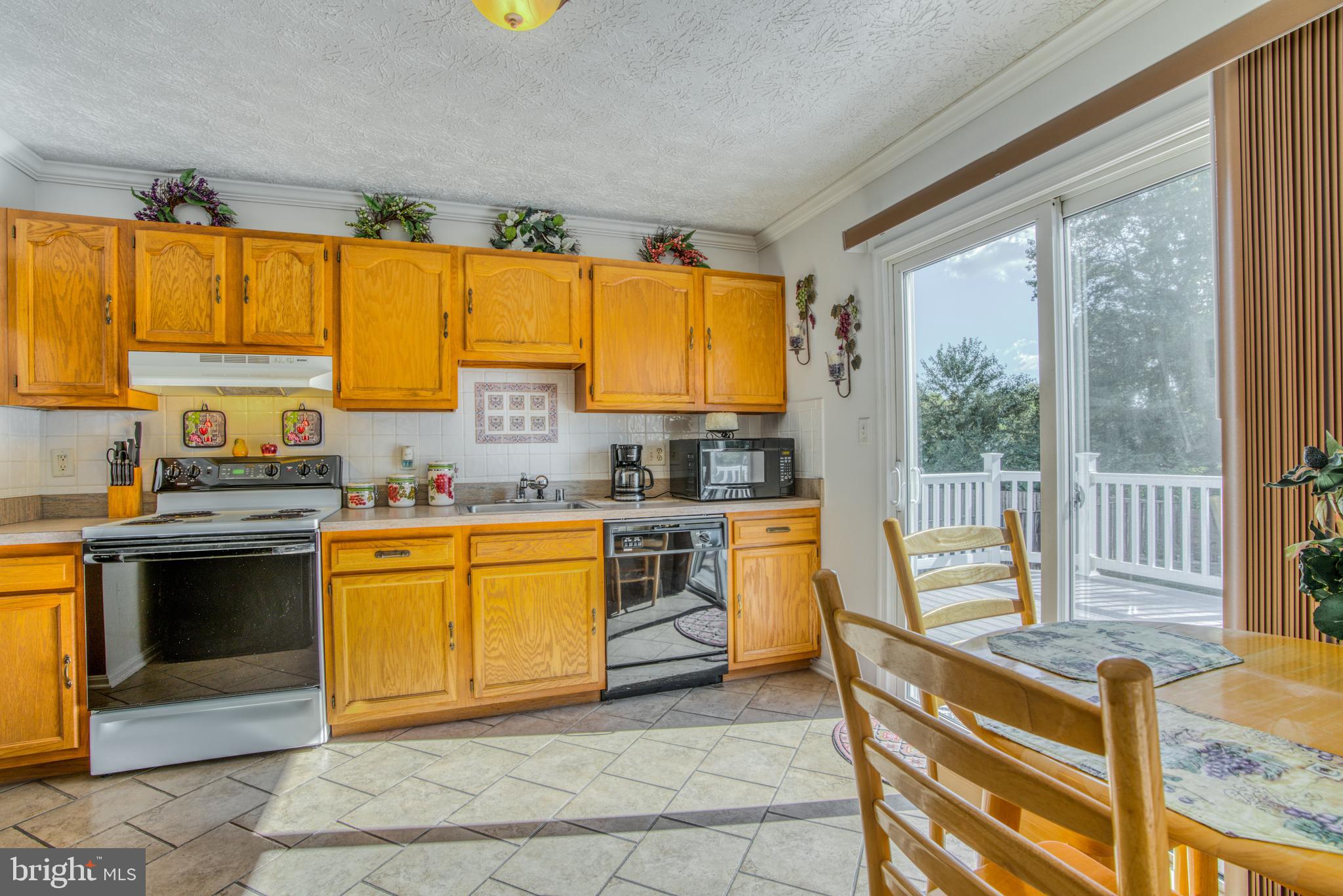 TWIN RIVER BEACH - Residential