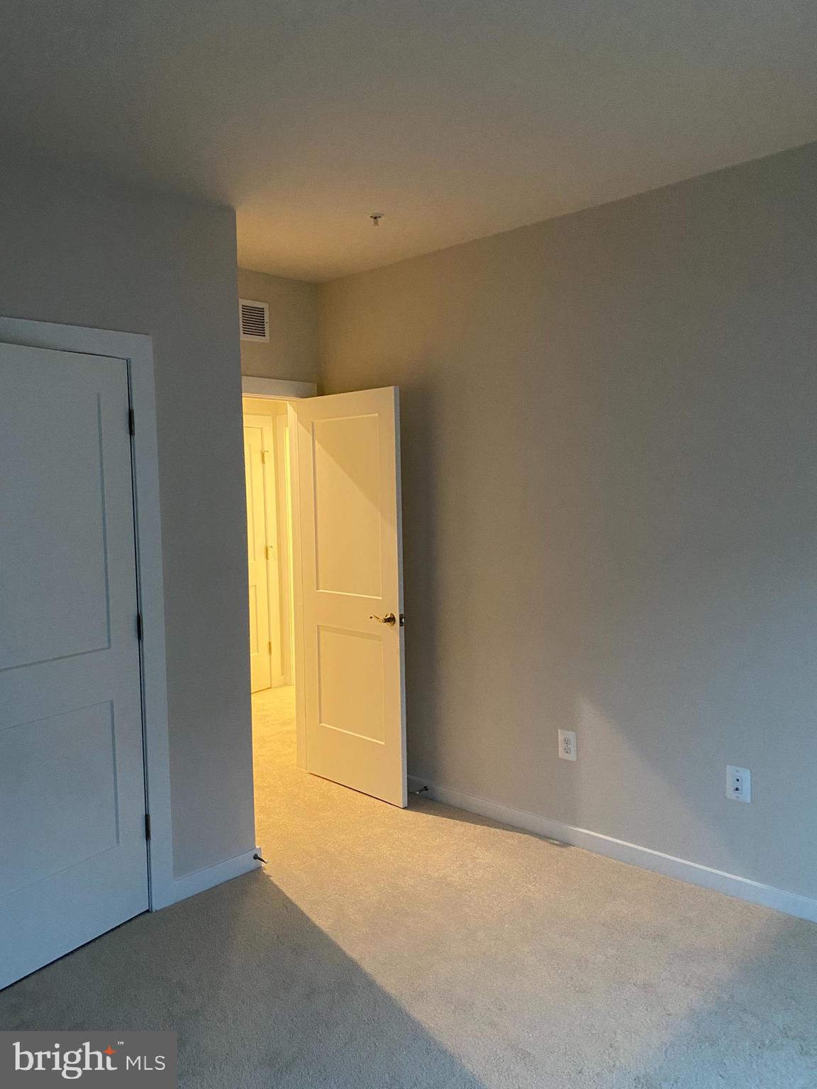 WESTFIELD - Residential Lease