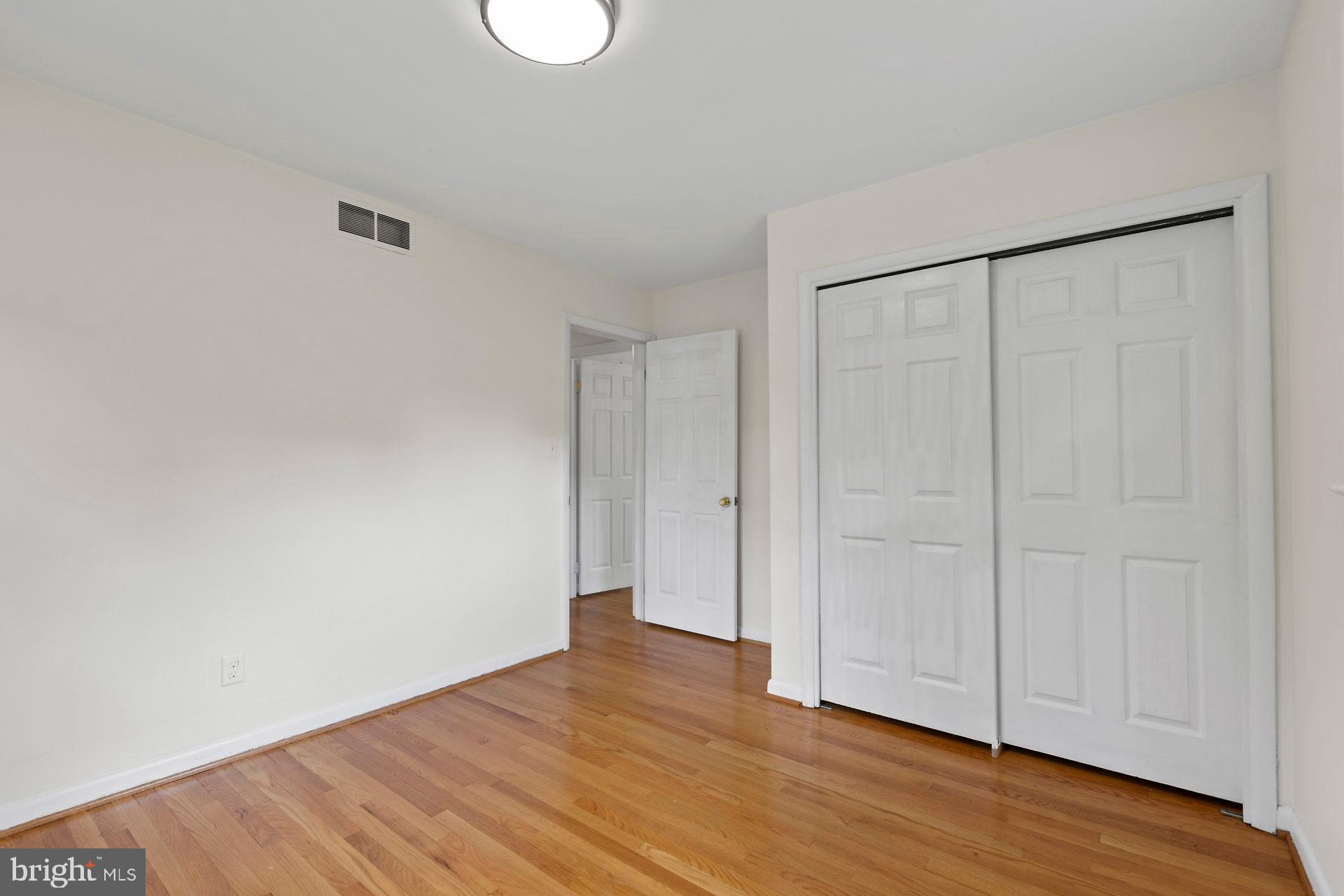 TOWN CREEK - Residential