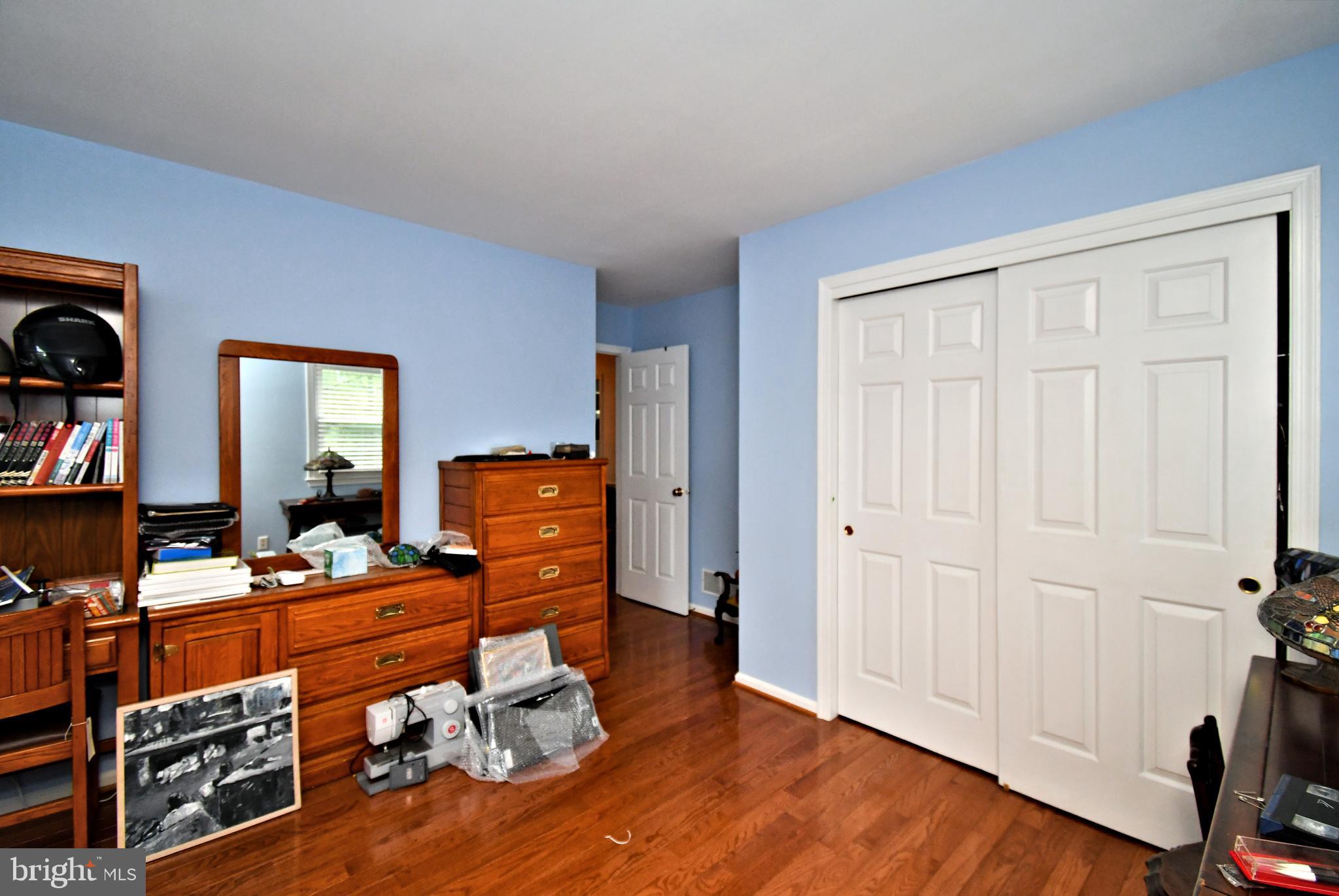 GLENHARDIE - Residential