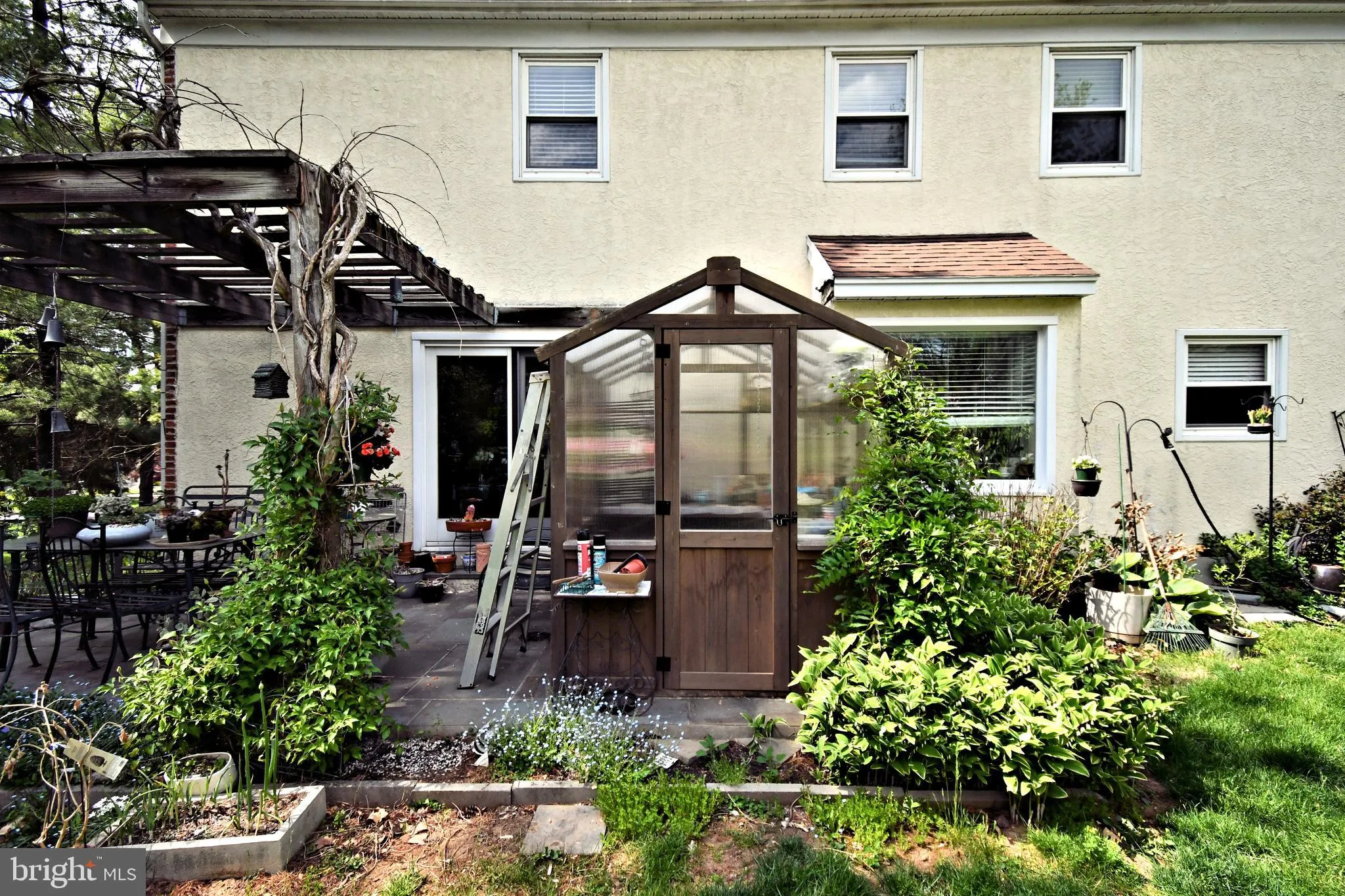 Wayne, Pennsylvania 19087, United States, 4 Bedrooms Bedrooms, ,3 BathroomsBathrooms,Residential,Active,122428