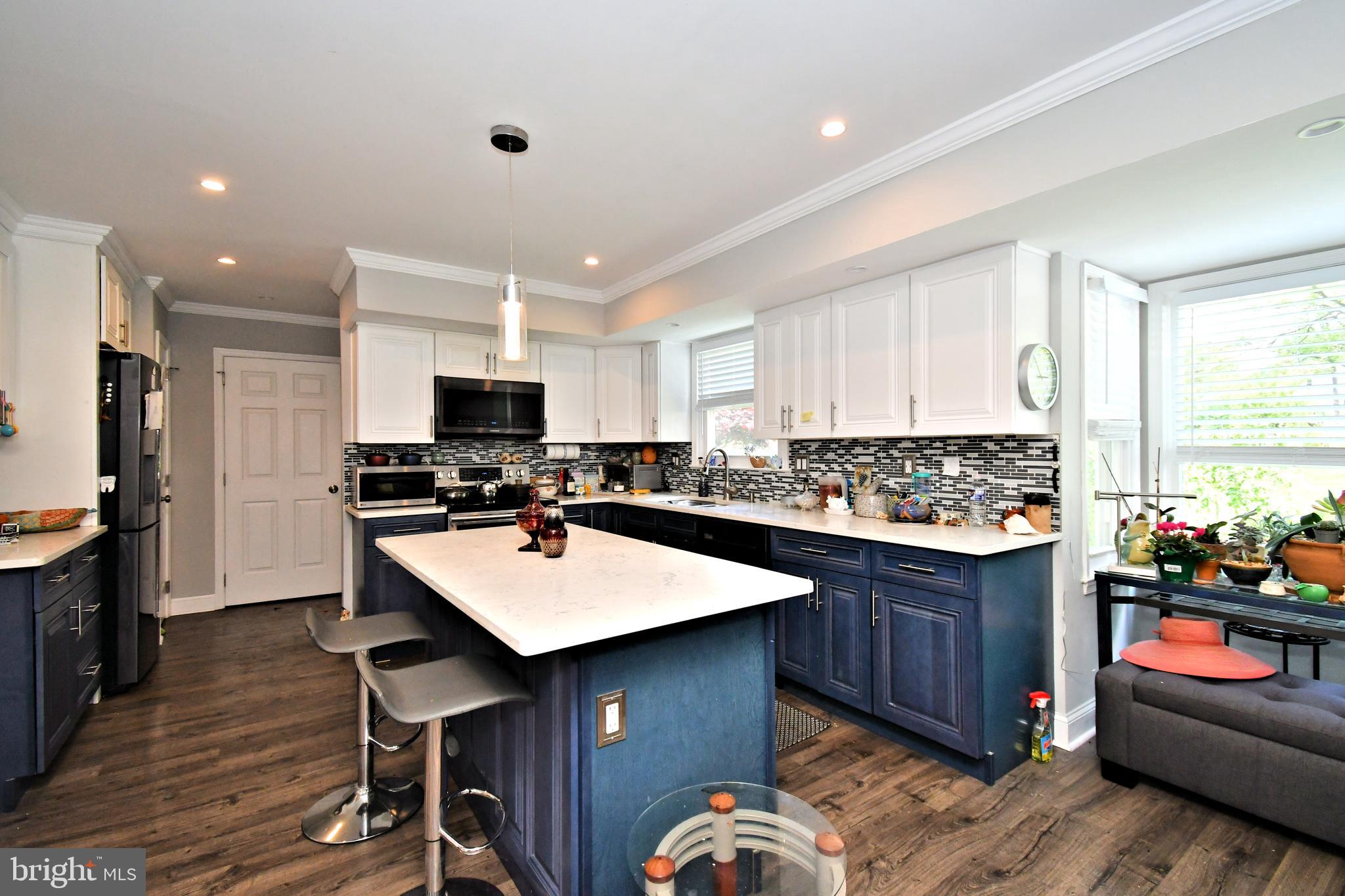 GLENHARDIE - Residential