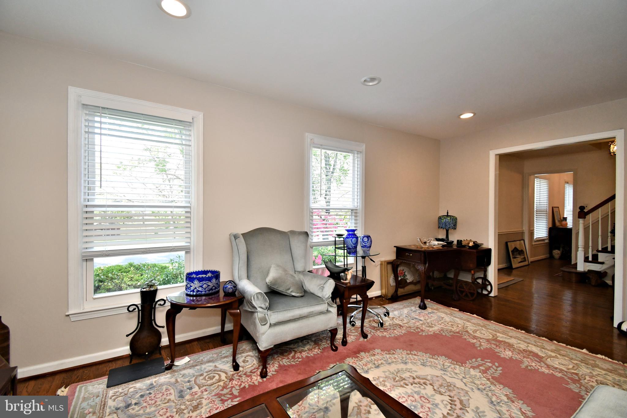 GLENHARDIE - Residential