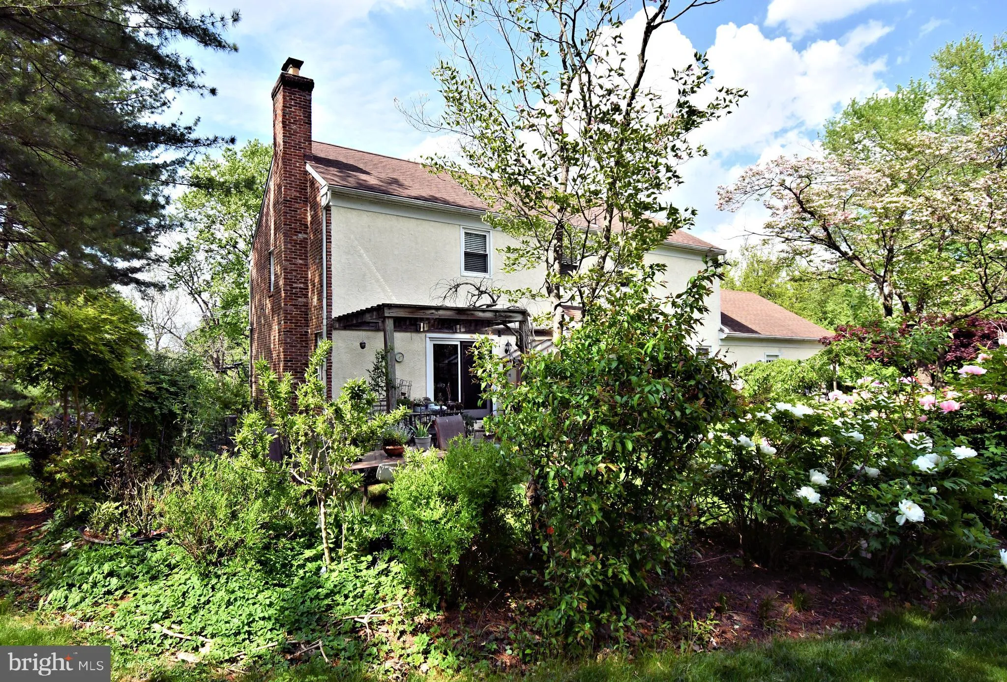 Wayne, Pennsylvania 19087, United States, 4 Bedrooms Bedrooms, ,3 BathroomsBathrooms,Residential,Active,122428