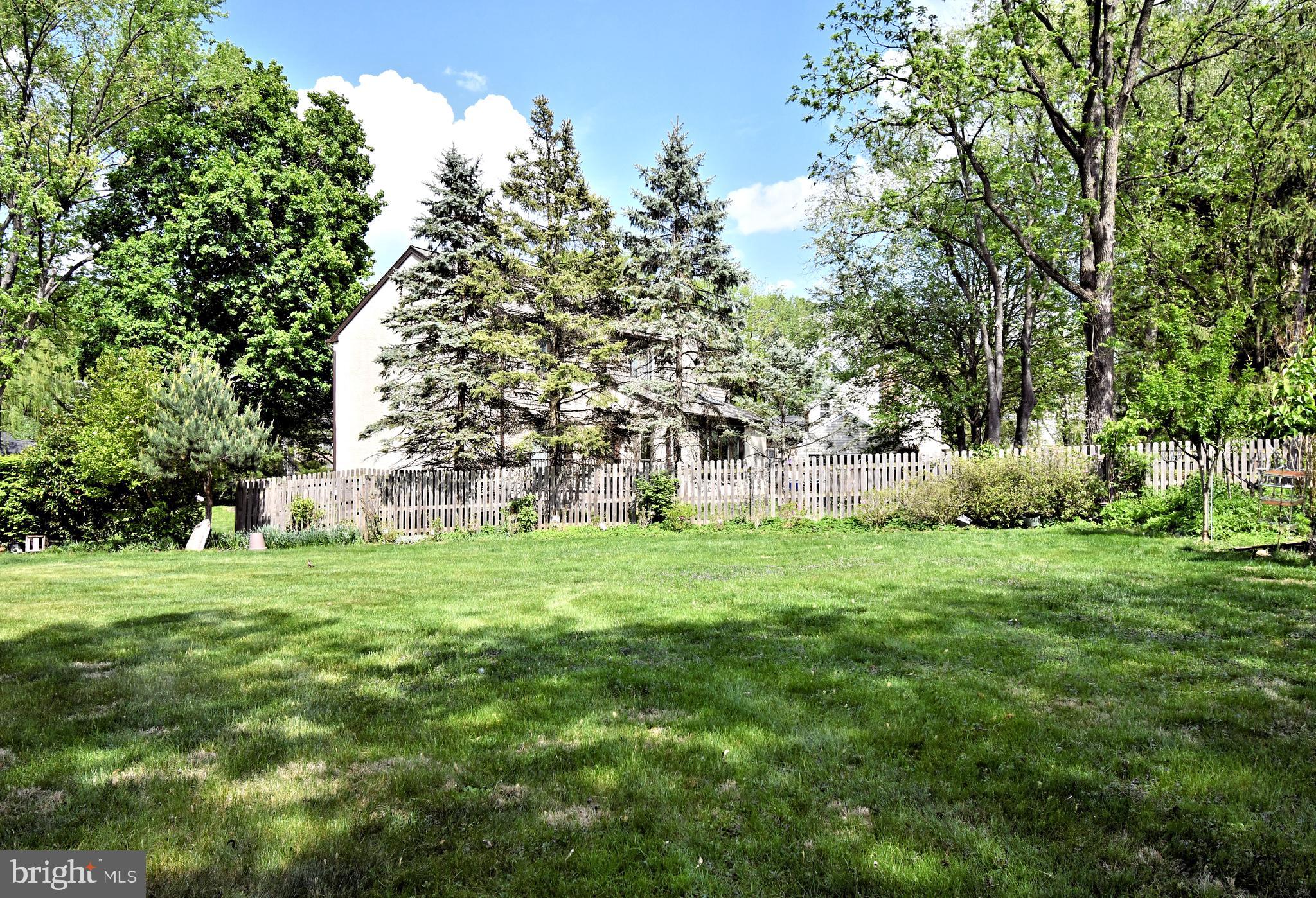 GLENHARDIE - Residential